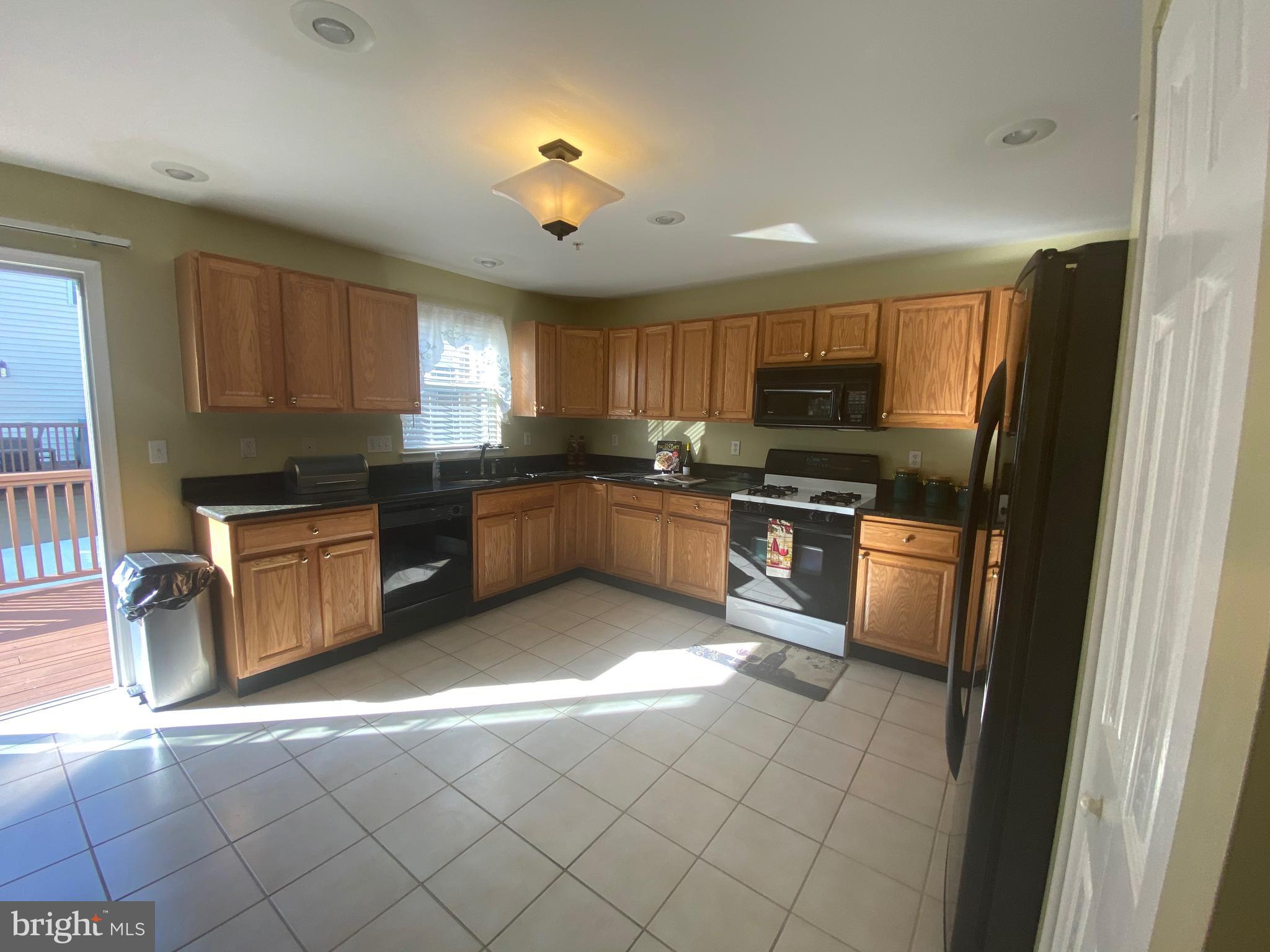 VILLAGES OF WINTERSET - Residential