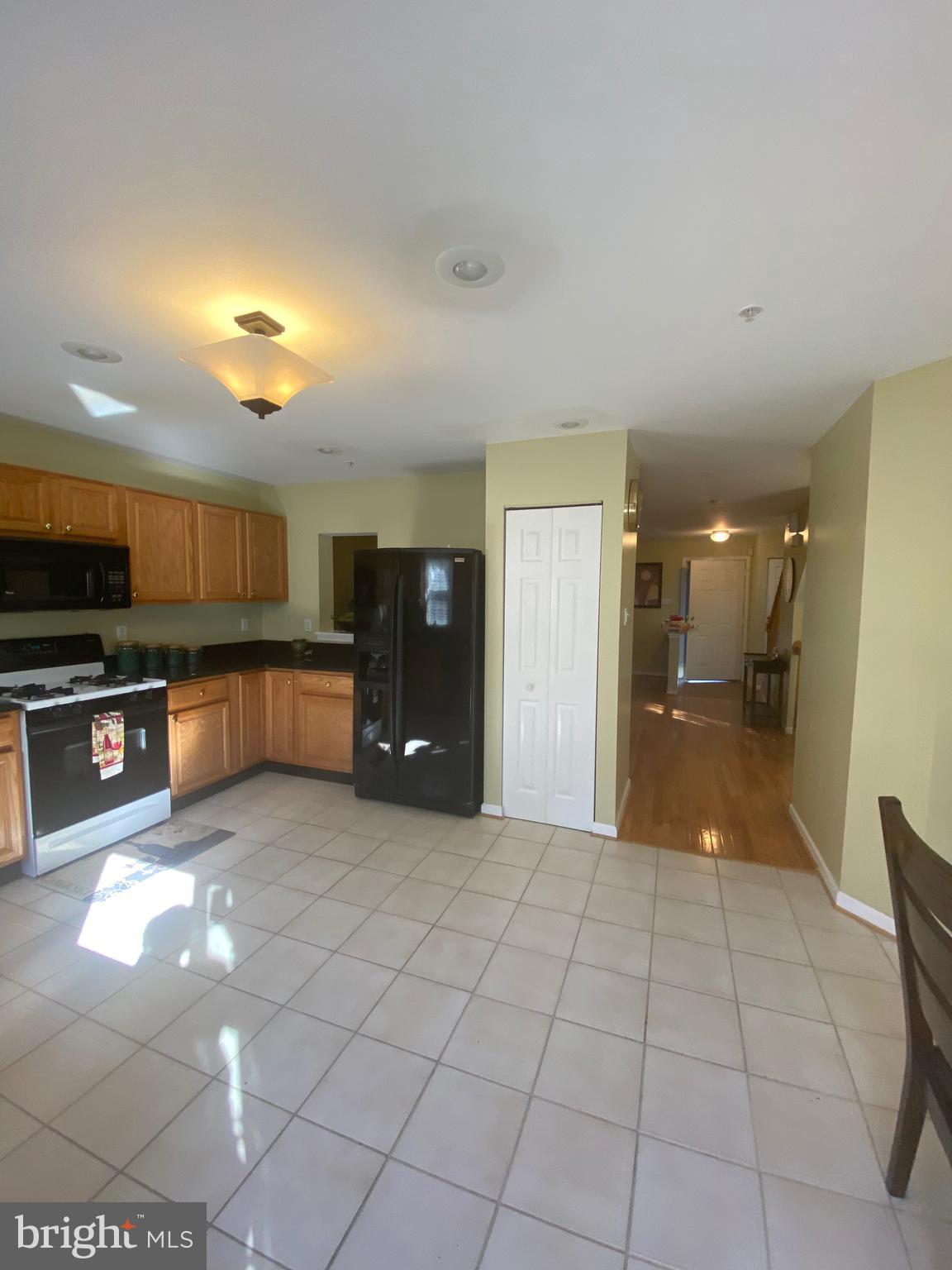 VILLAGES OF WINTERSET - Residential