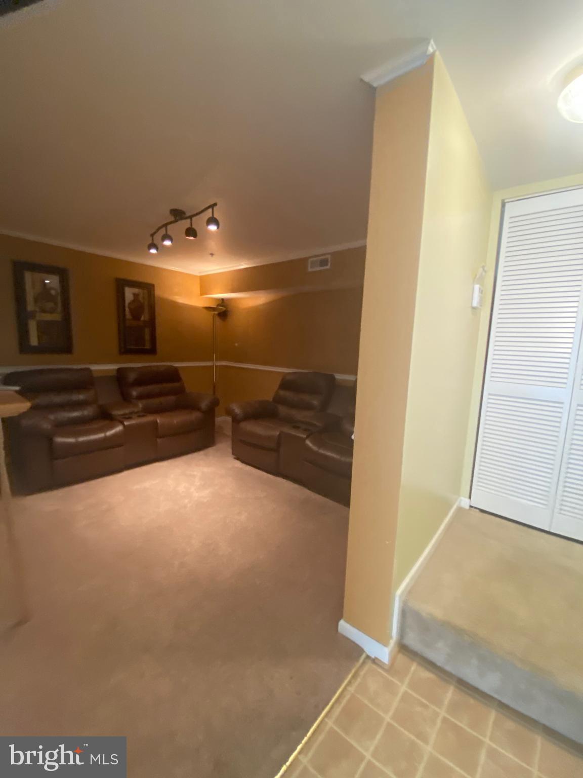 VILLAGES OF WINTERSET - Residential