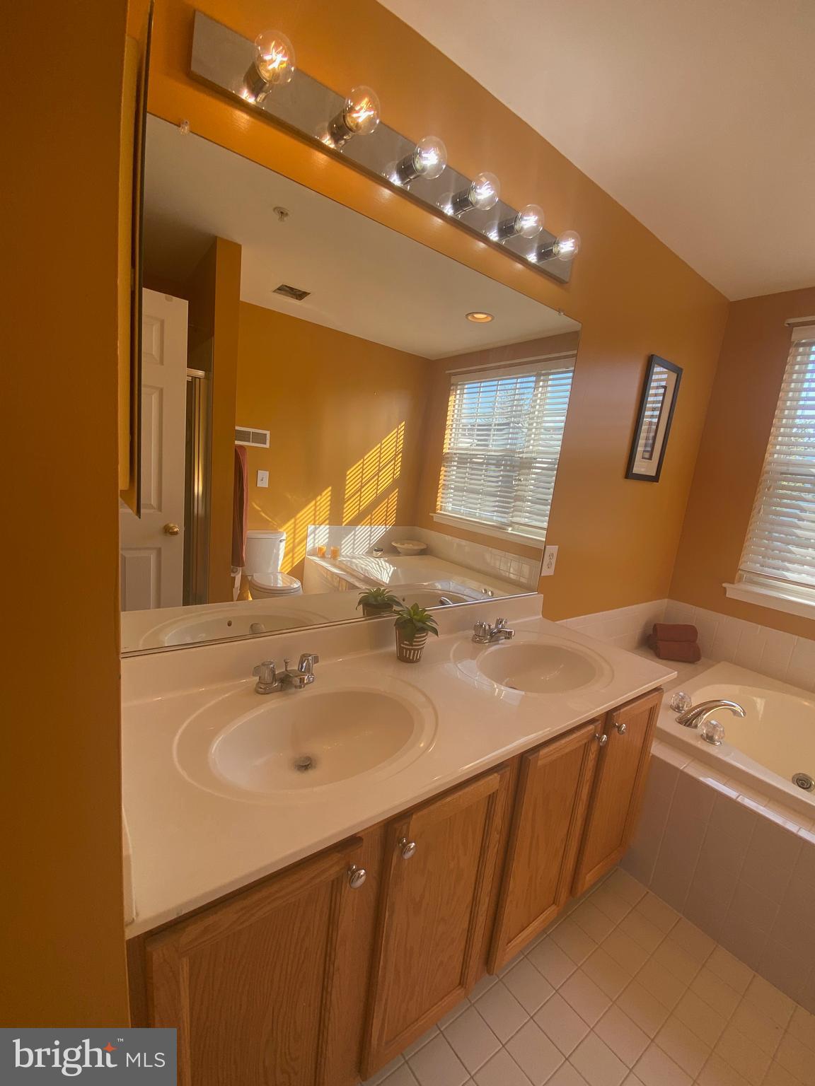 VILLAGES OF WINTERSET - Residential