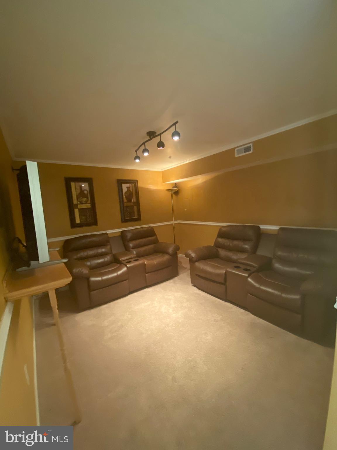 VILLAGES OF WINTERSET - Residential