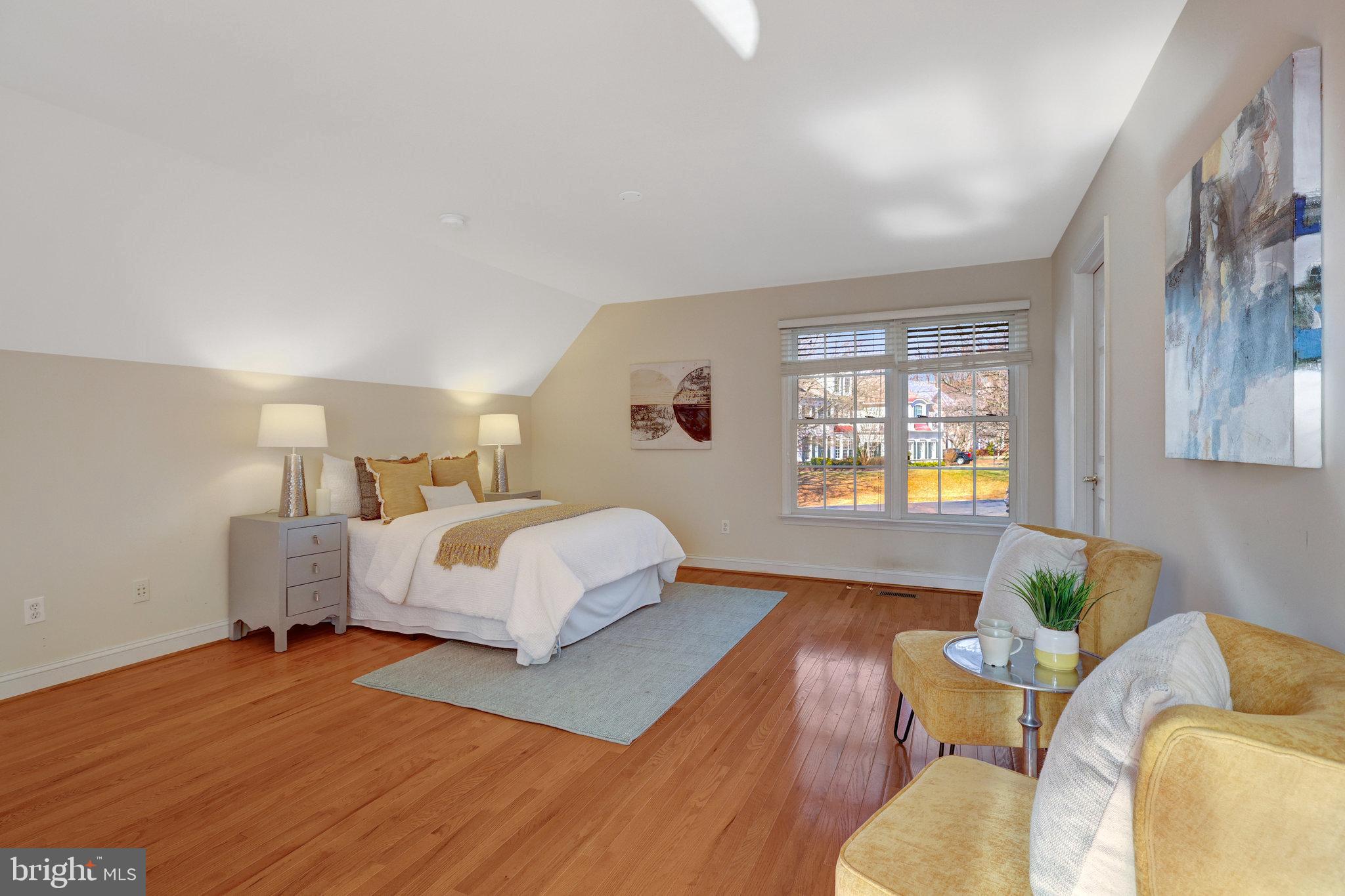 CEDAR CHASE - Residential