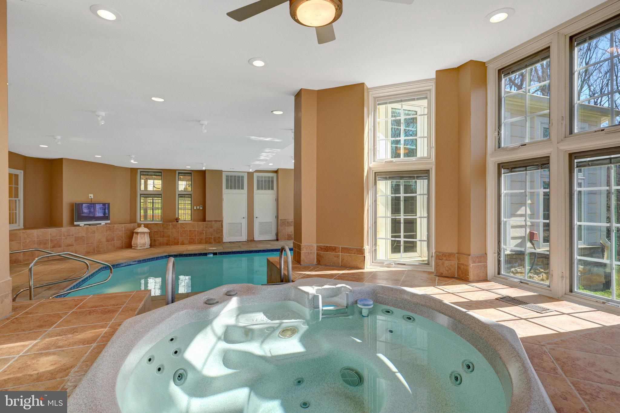 CEDAR CHASE - Residential