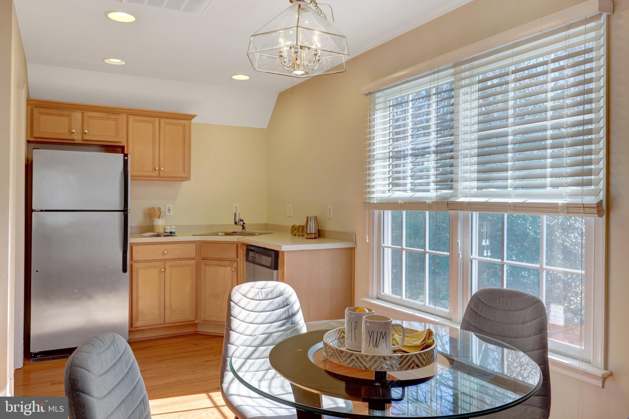 CEDAR CHASE - Residential