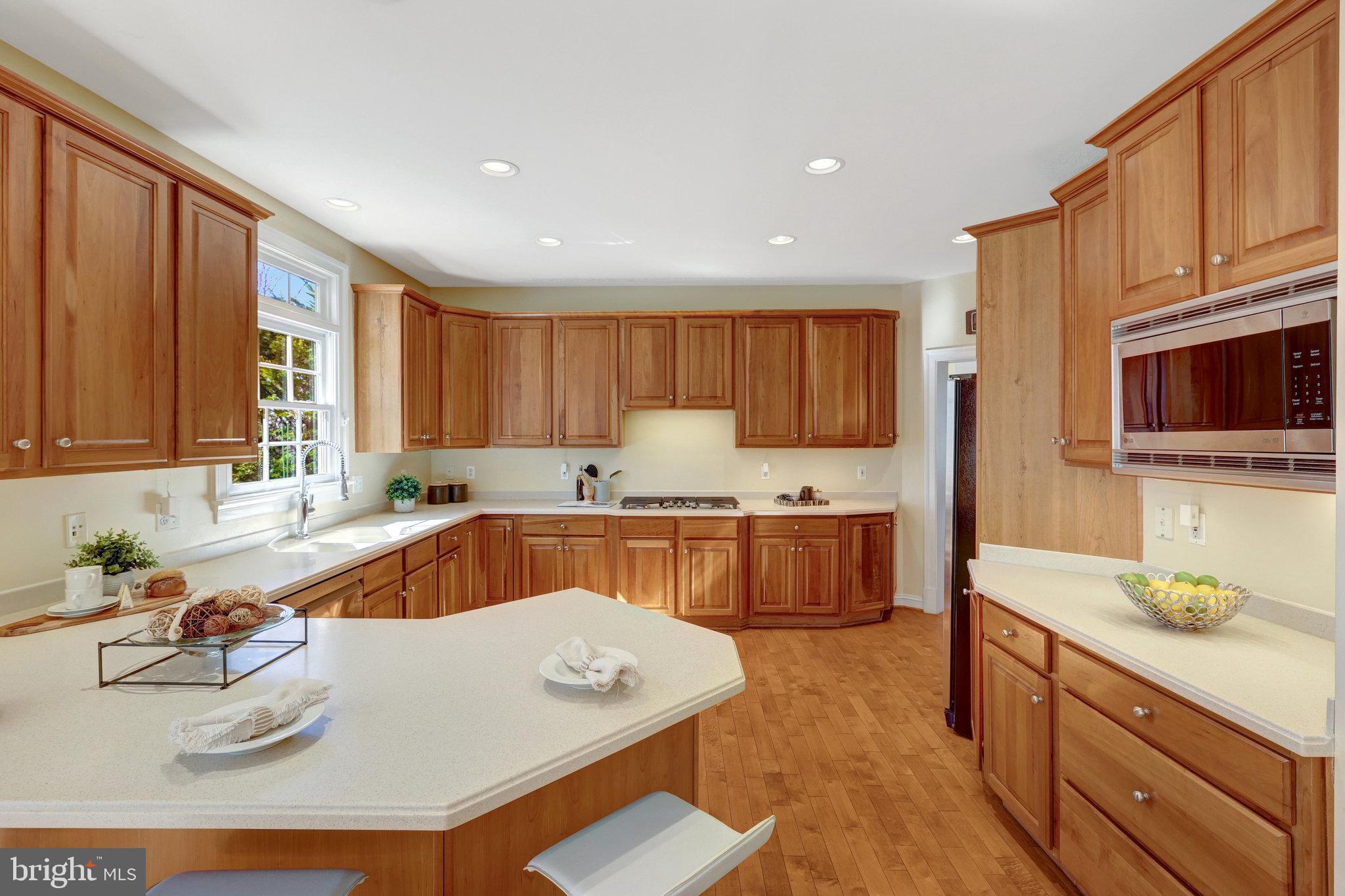 CEDAR CHASE - Residential