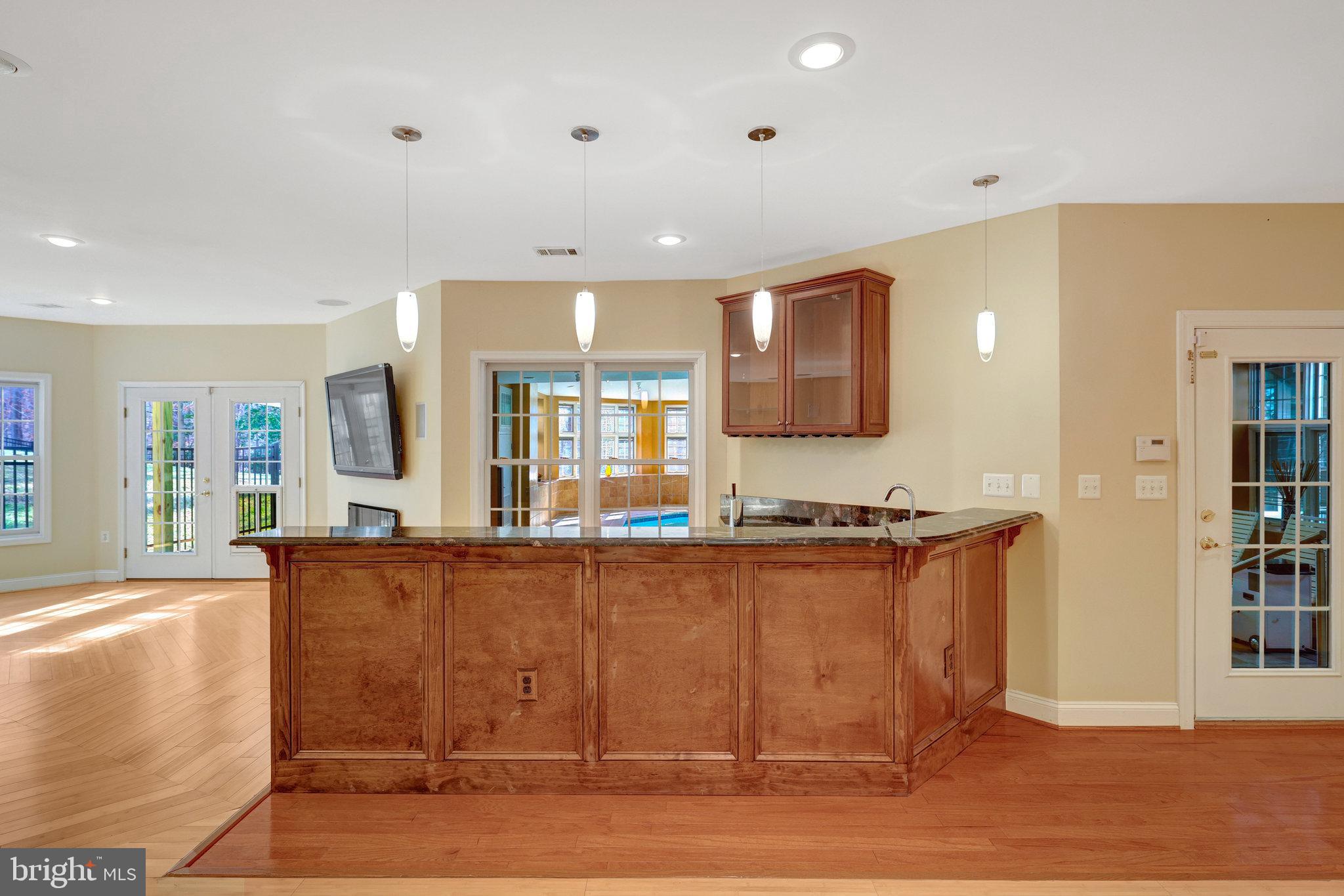 CEDAR CHASE - Residential