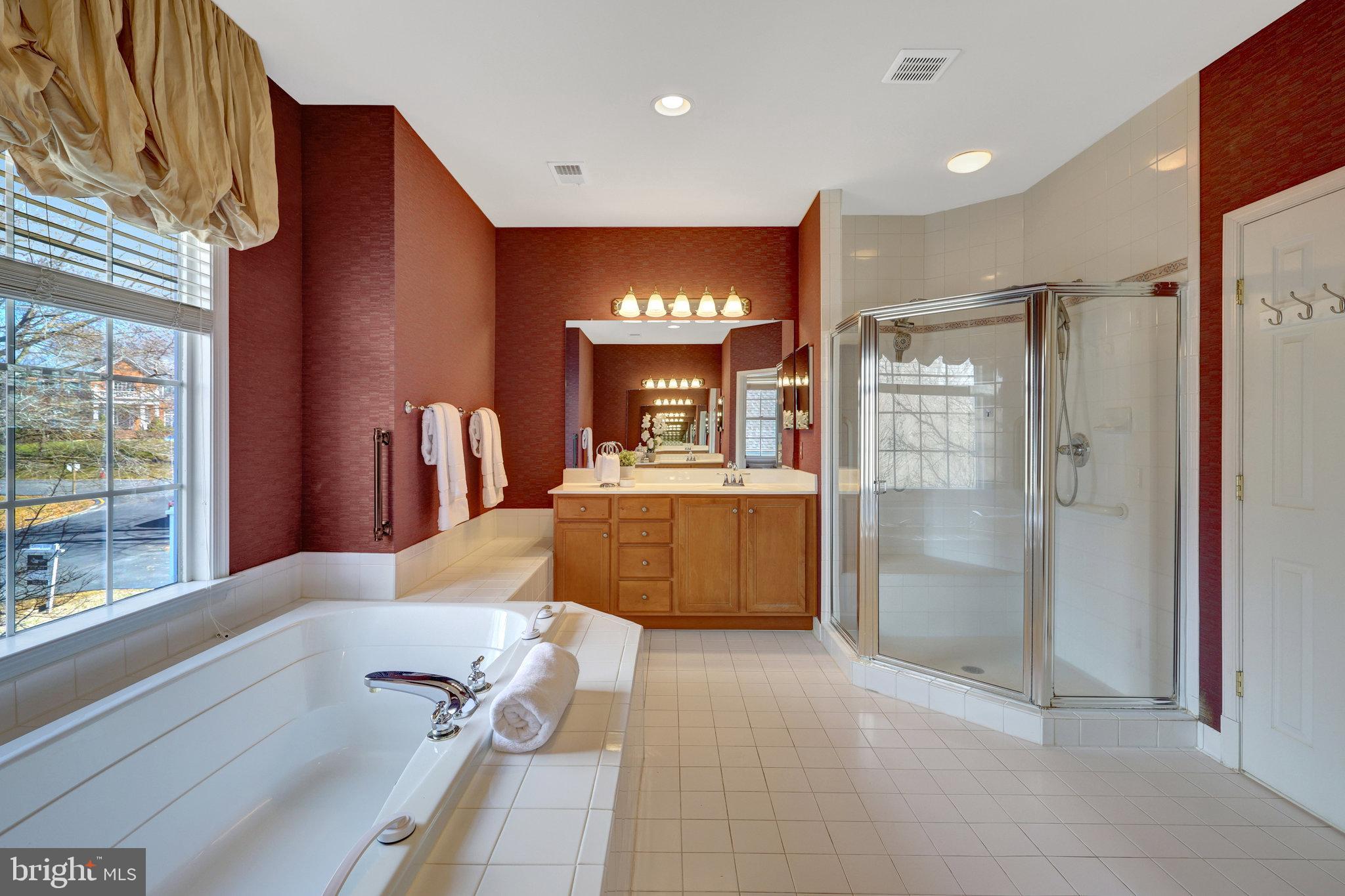 CEDAR CHASE - Residential