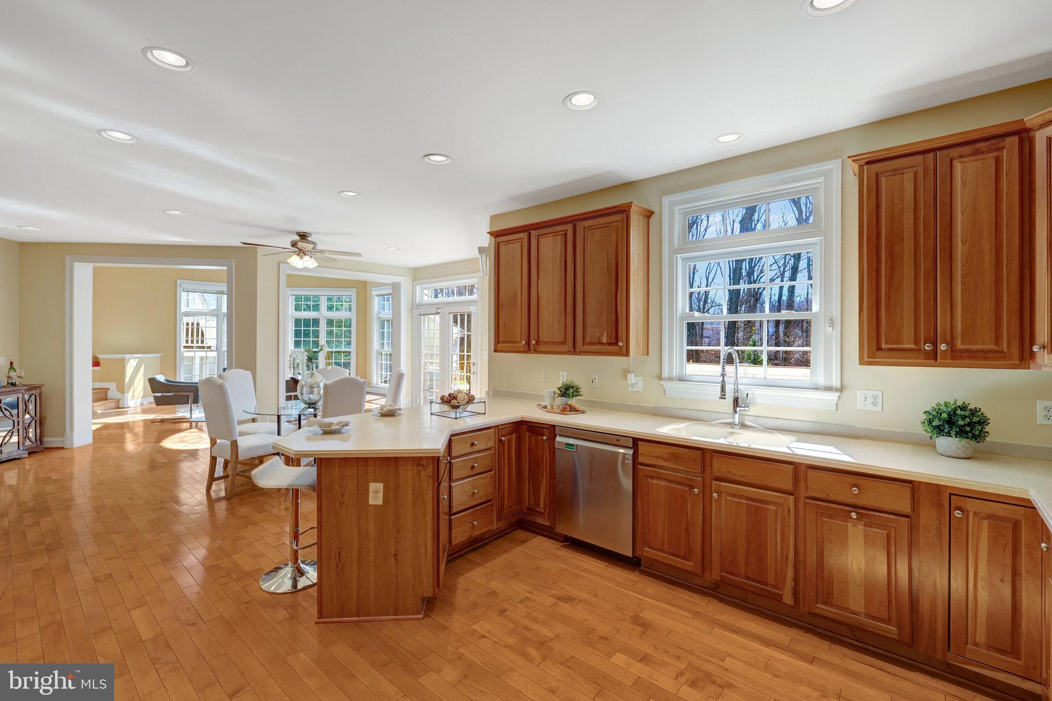 CEDAR CHASE - Residential