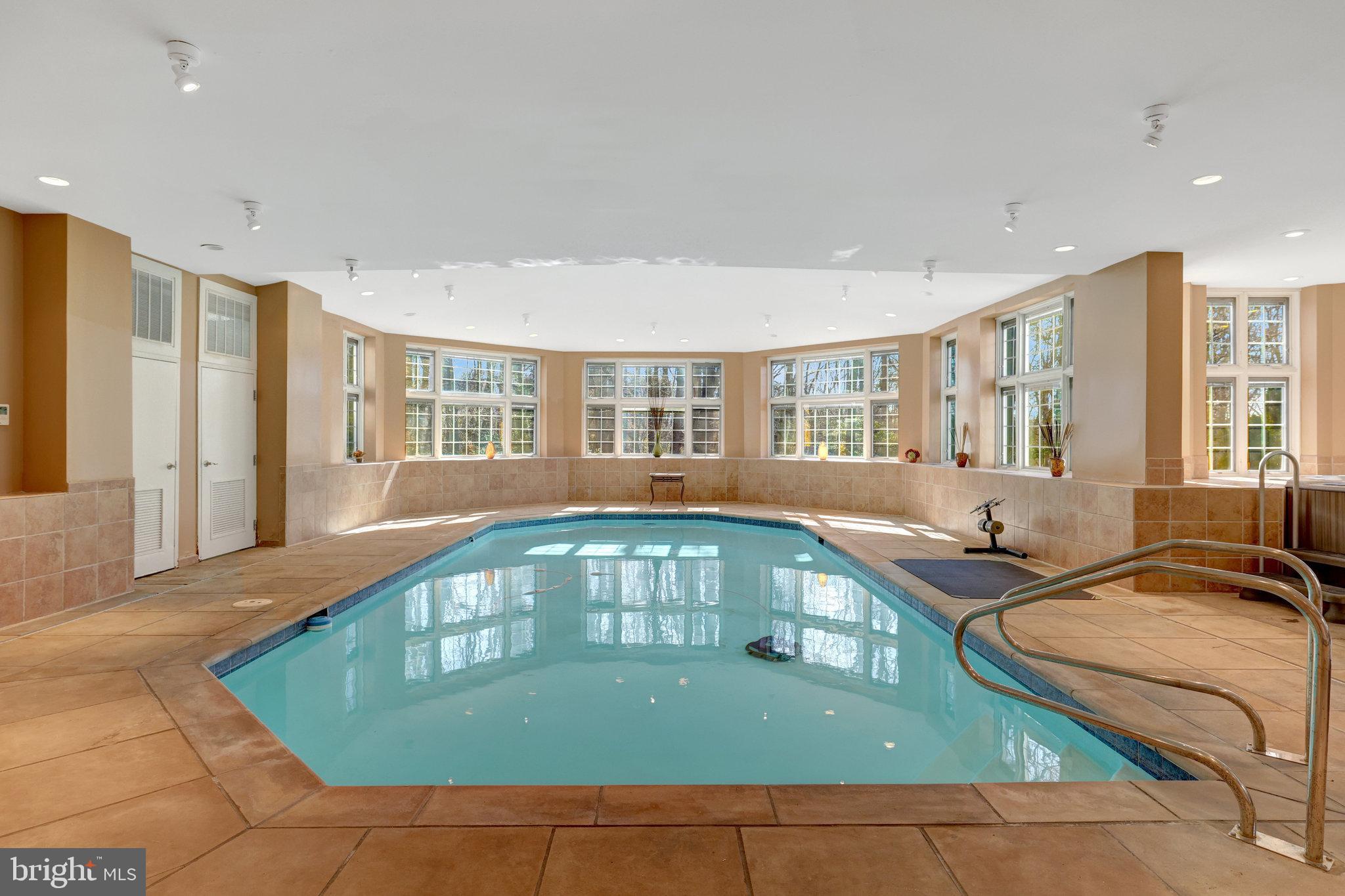 CEDAR CHASE - Residential