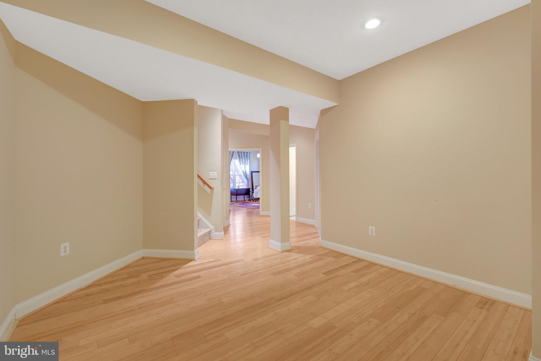 CEDAR CHASE - Residential