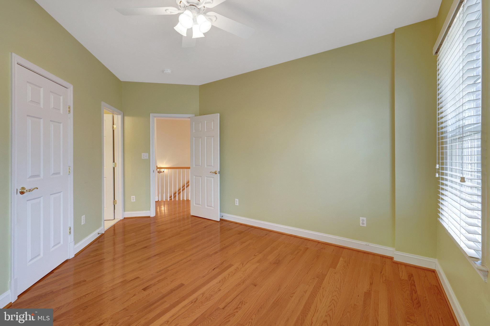 CEDAR CHASE - Residential