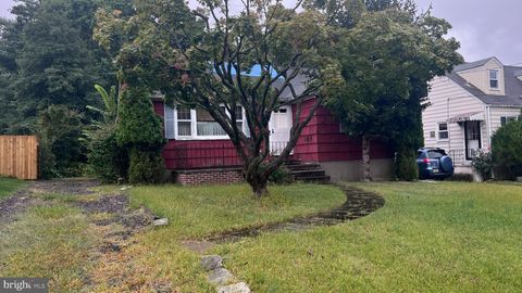 839 BUNKER HILL LAWRENCE NJ 08648