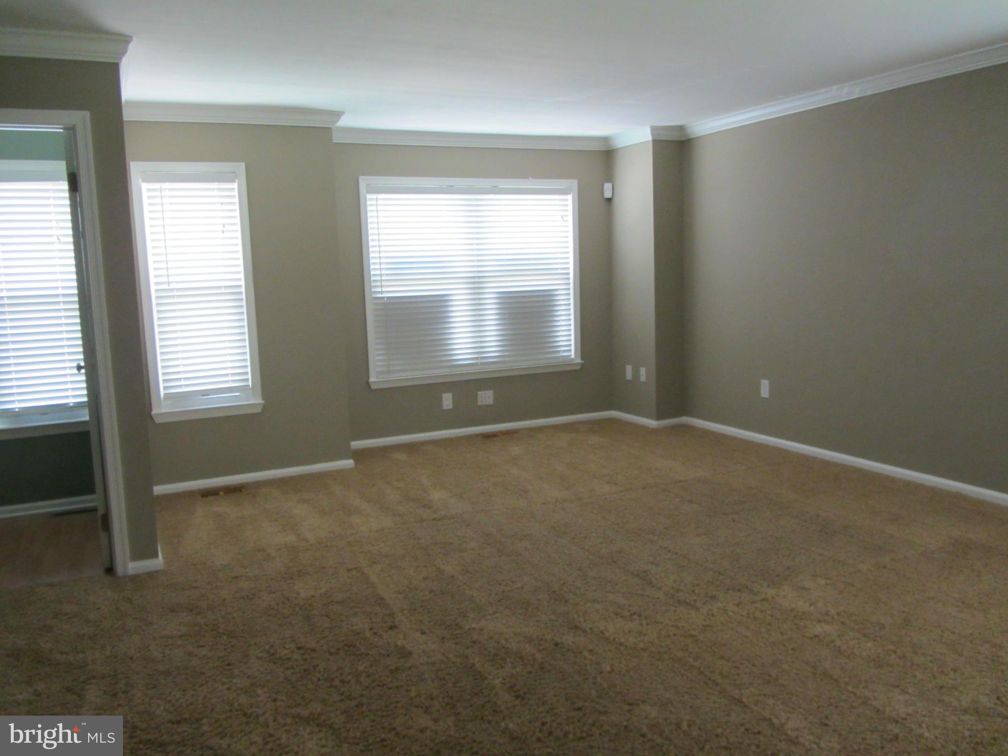 RIVERCHASE - Residential Lease