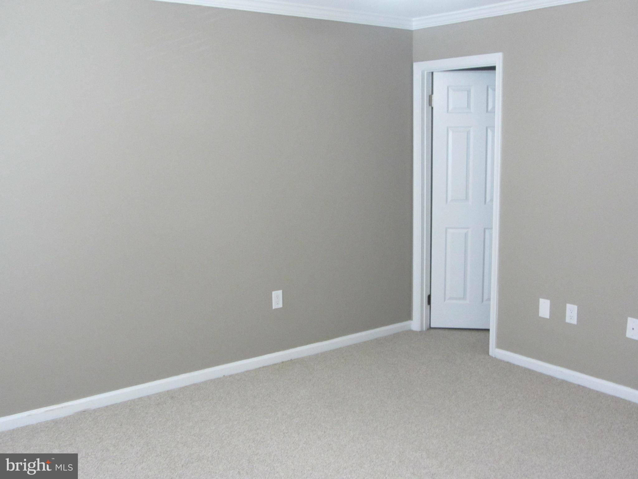 RIVERCHASE - Residential Lease