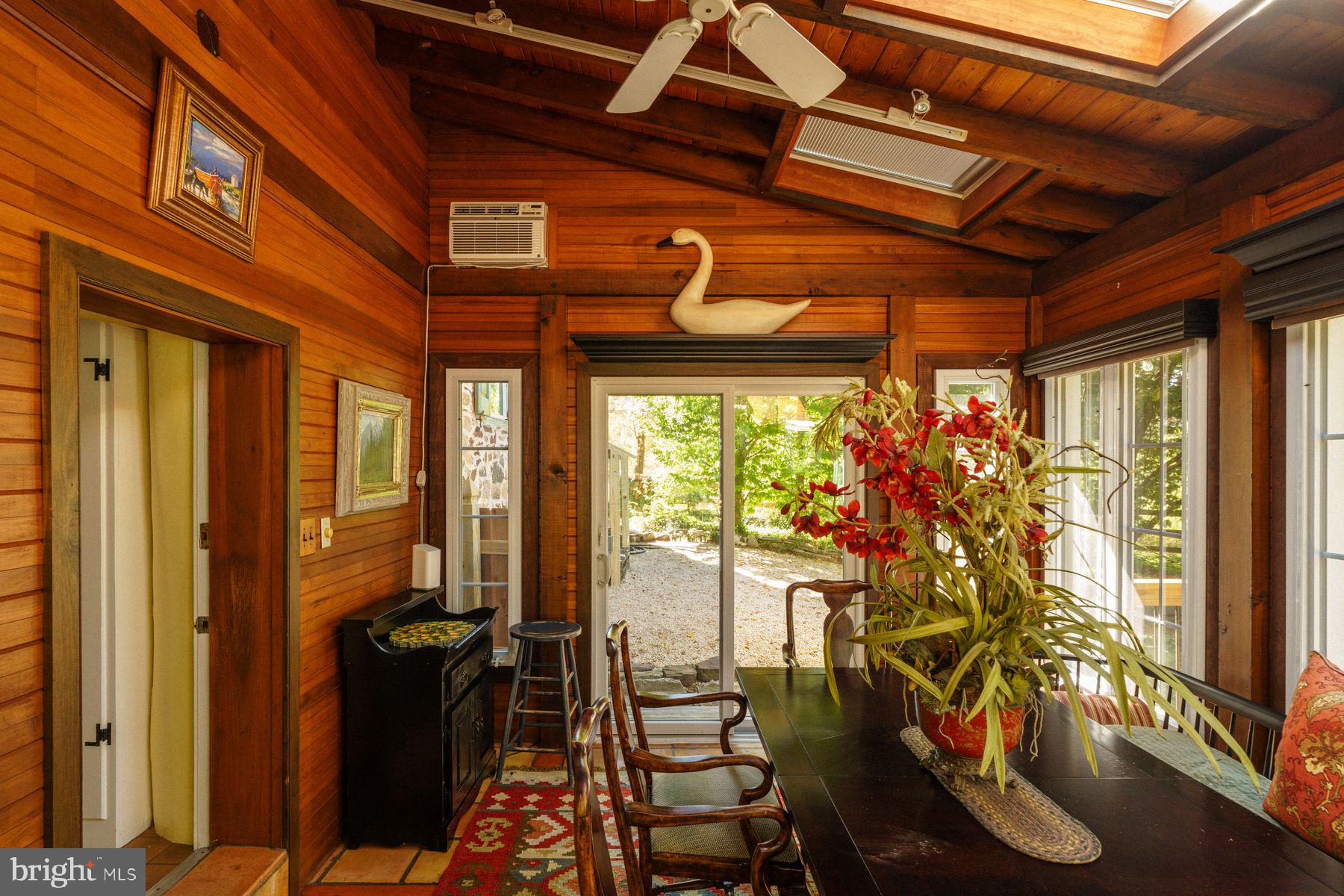 NON AVAILABLE - Residential Lease