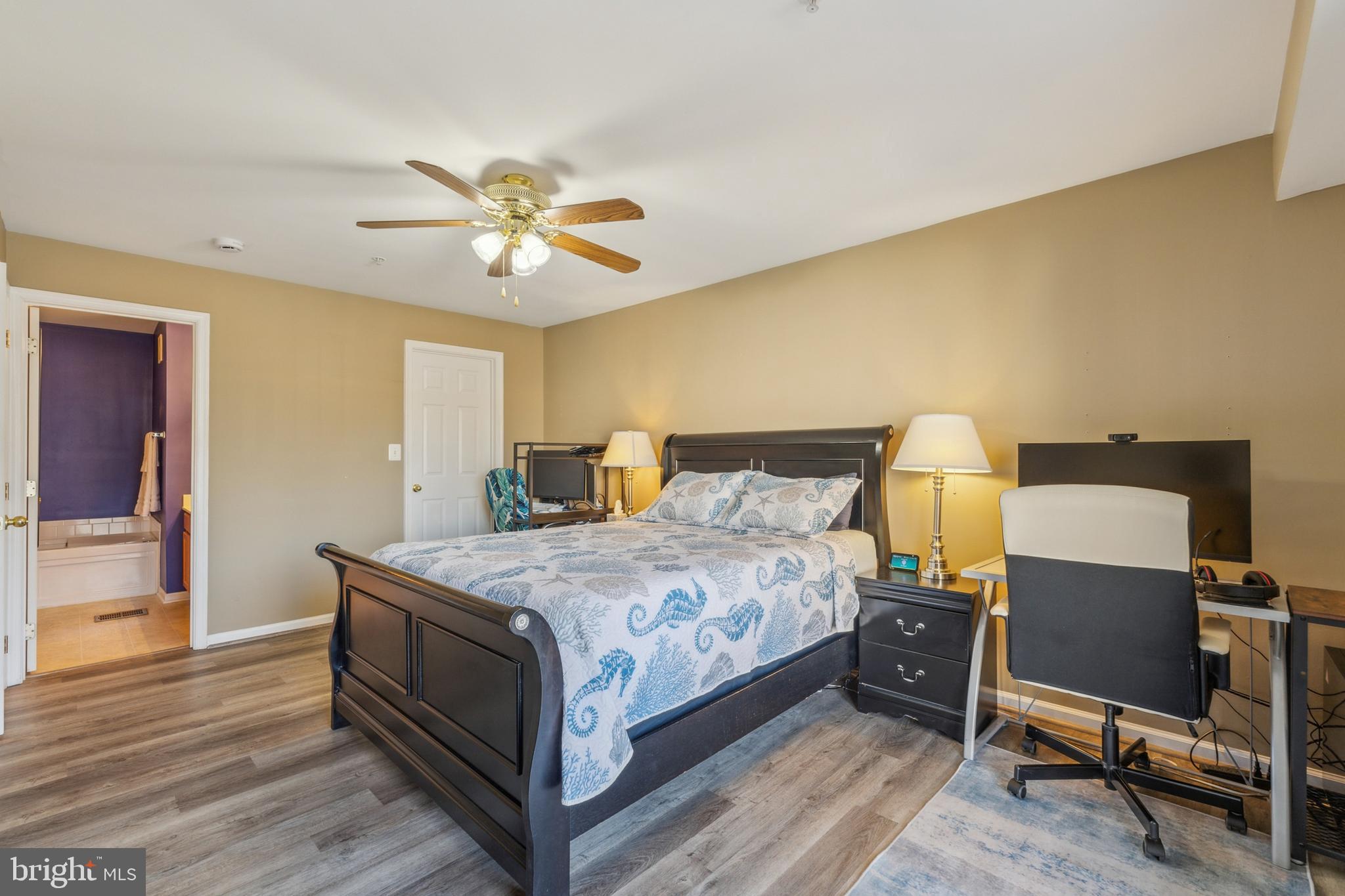 AMBER SPRING CONDOMINIUMS - Residential