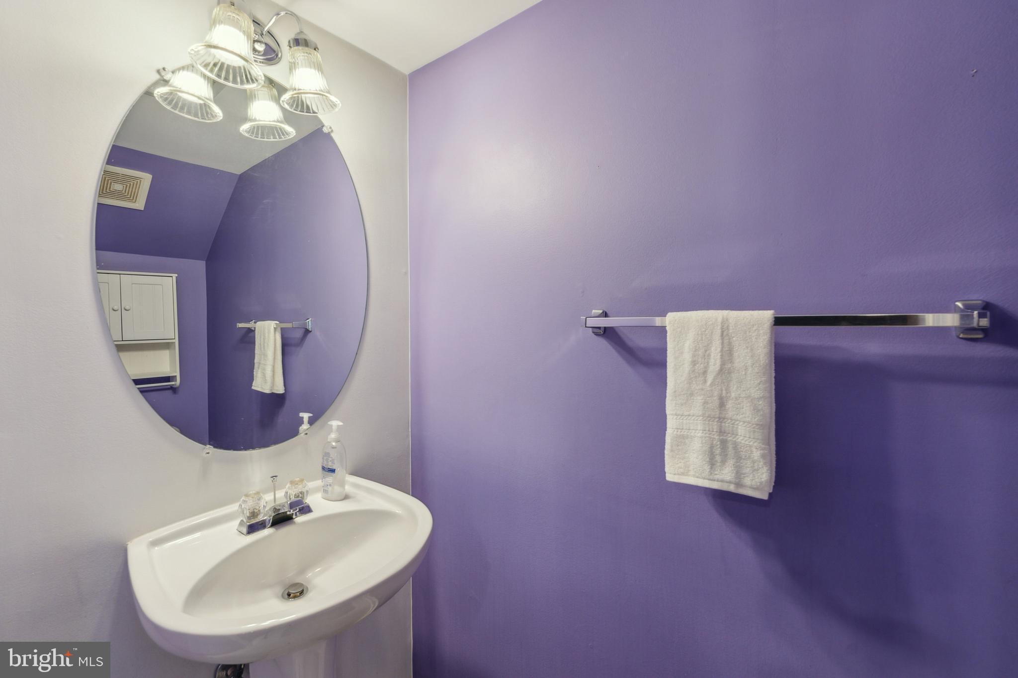 AMBER SPRING CONDOMINIUMS - Residential