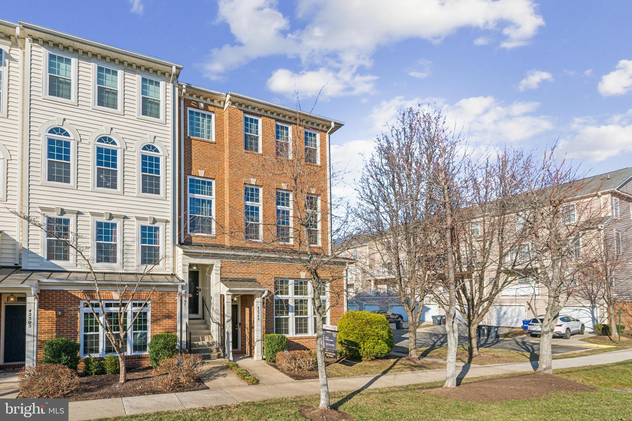 AMBER SPRING CONDOMINIUMS - Residential