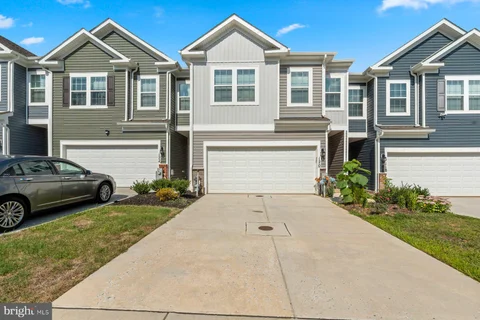 MLS: MDHR2059772