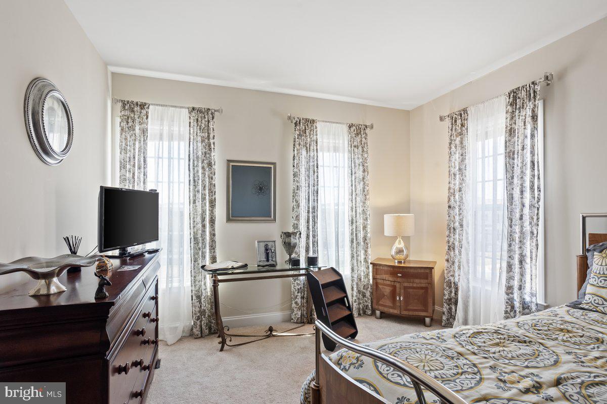 HIGHPOINT ARCONA - Residential