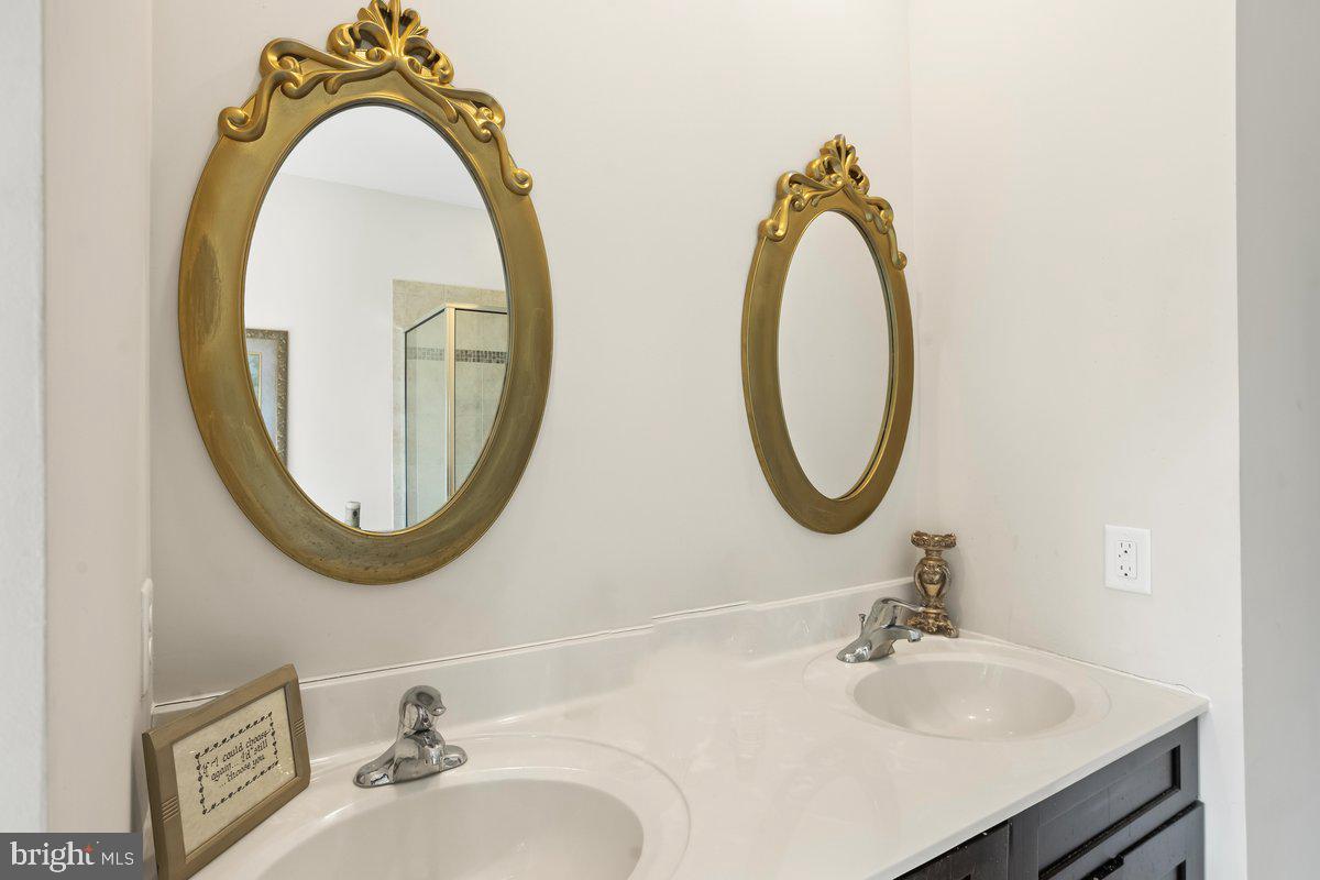 HIGHPOINT ARCONA - Residential