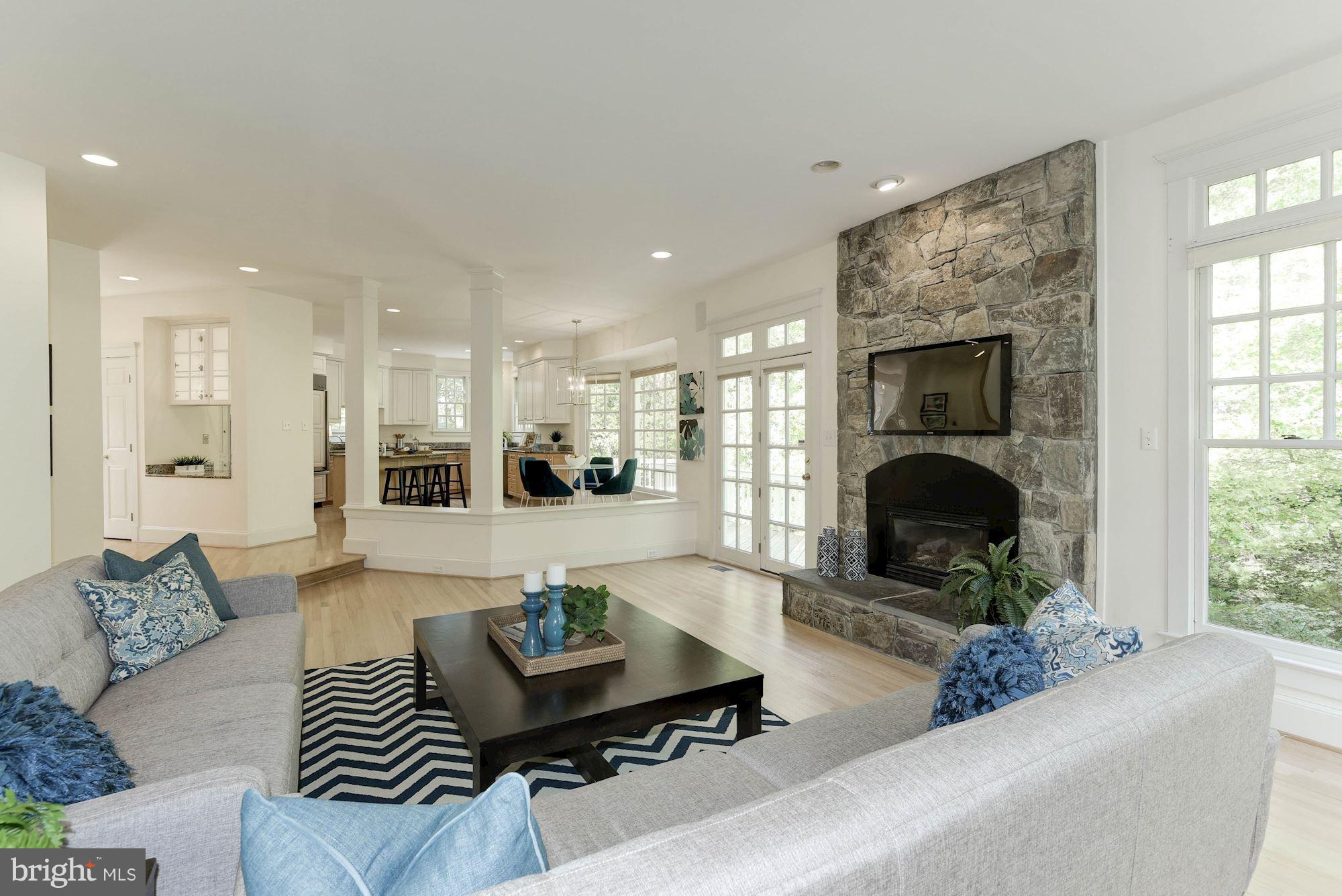 ROCK SPRING - Residential