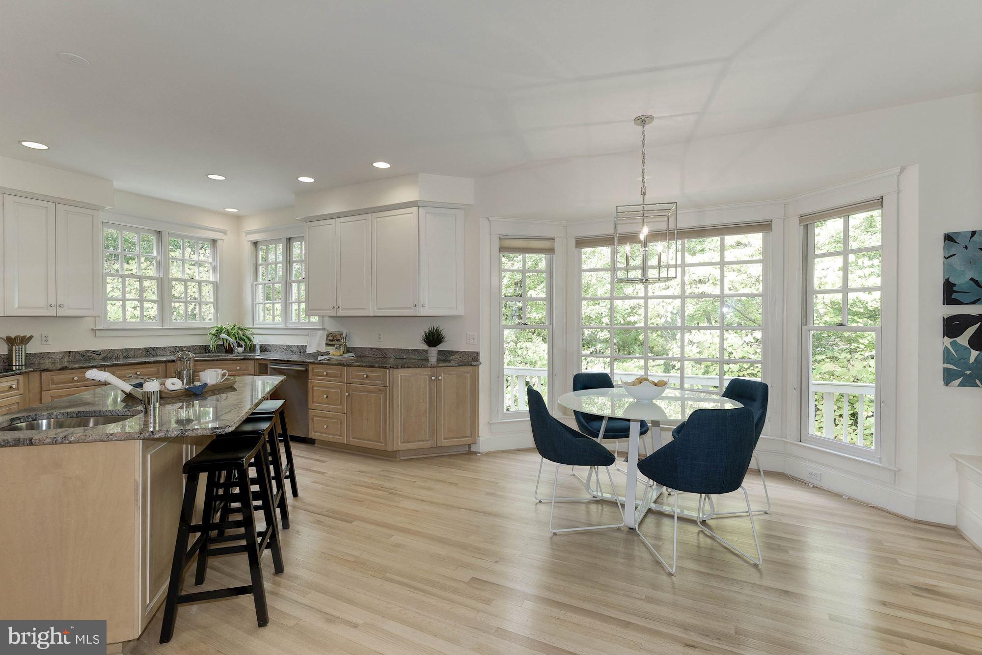 ROCK SPRING - Residential