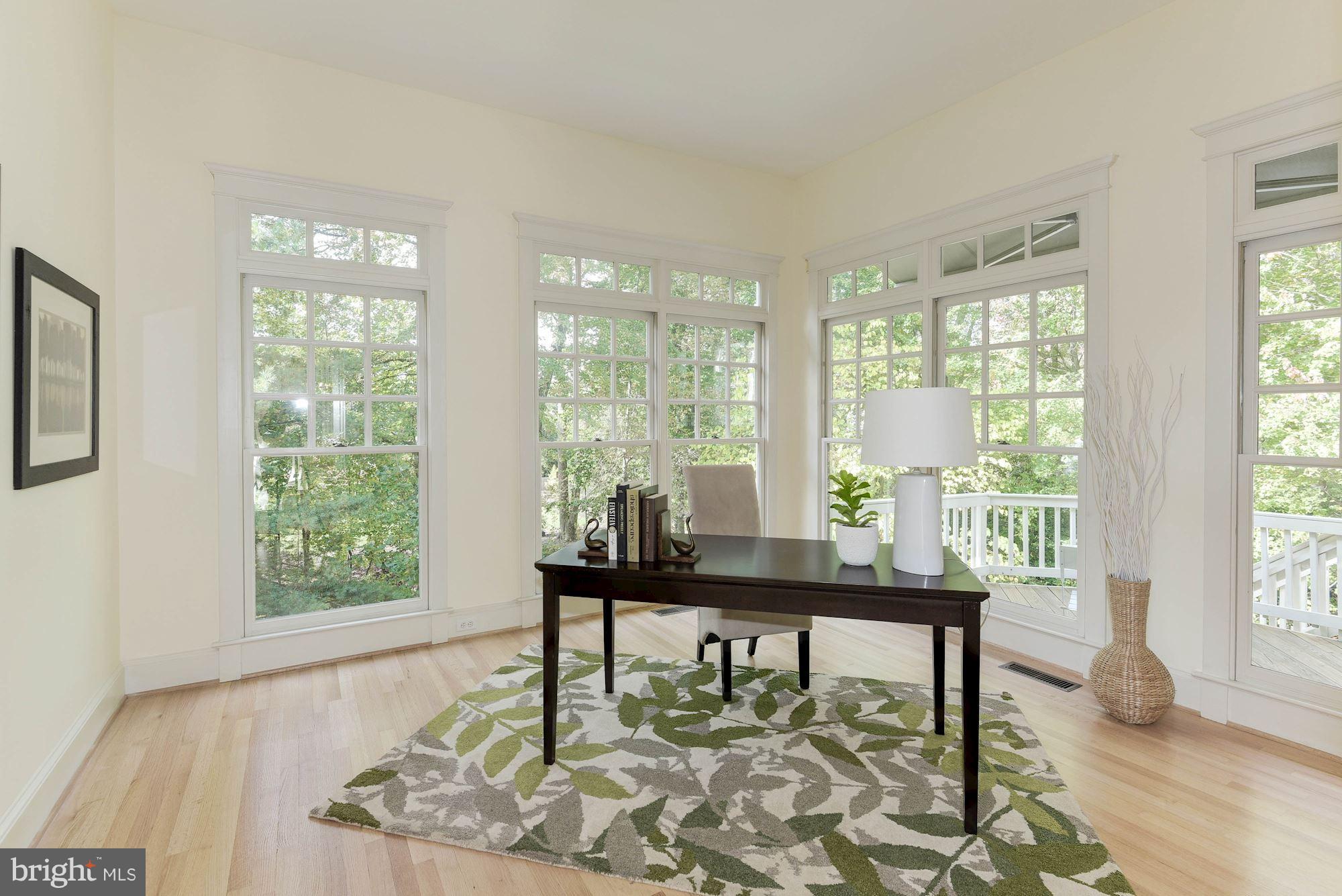 ROCK SPRING - Residential