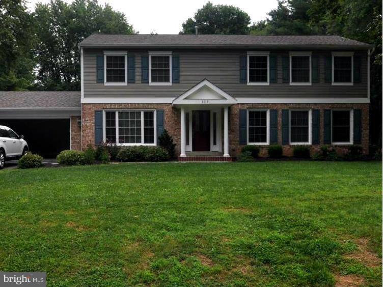 COLCHESTER HUNT - Residential Lease