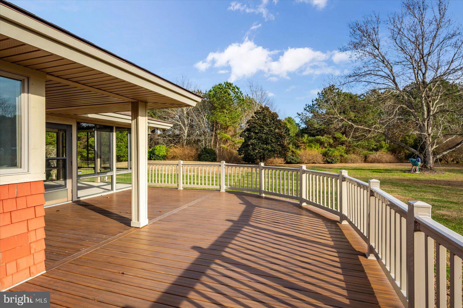 STRAY FOX - Residential