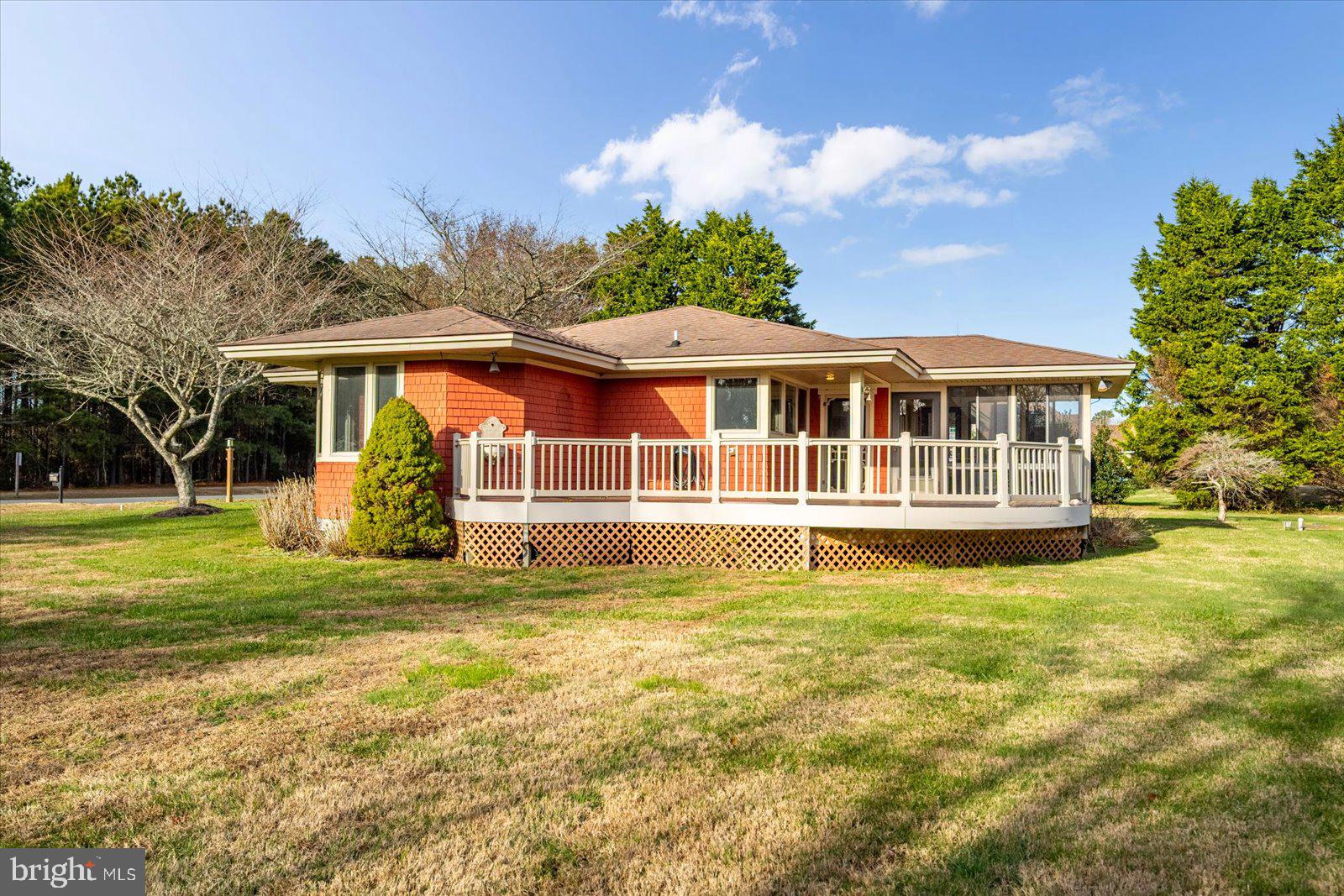 STRAY FOX - Residential