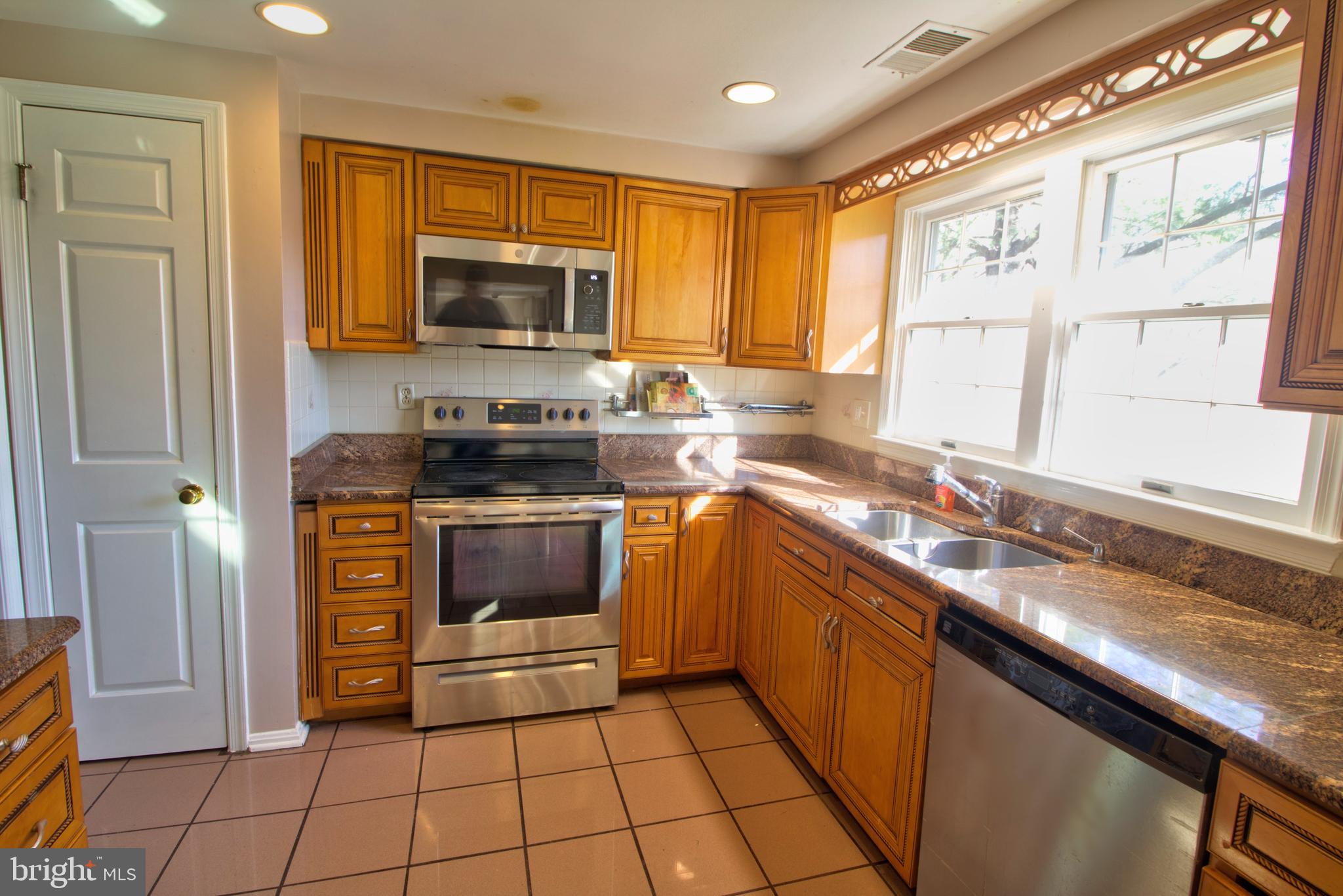 DORSEY SEARCH - Residential