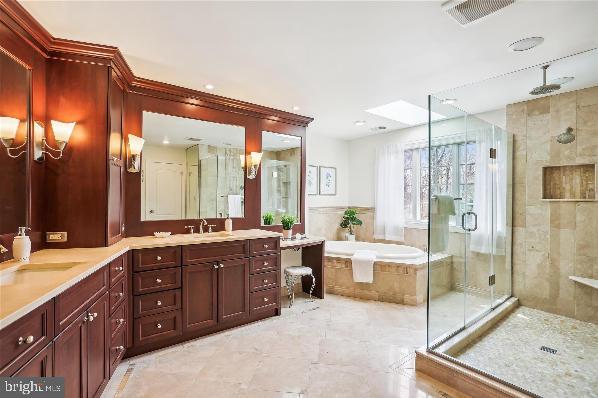 BRADLEY FARMS - Residential