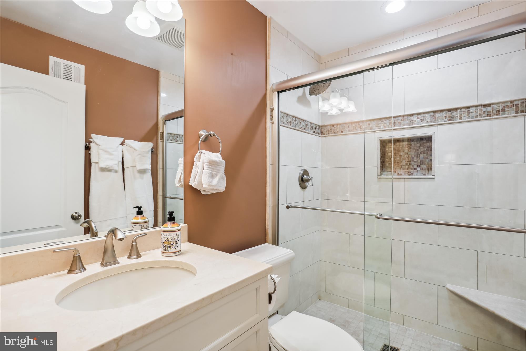 BRADLEY FARMS - Residential