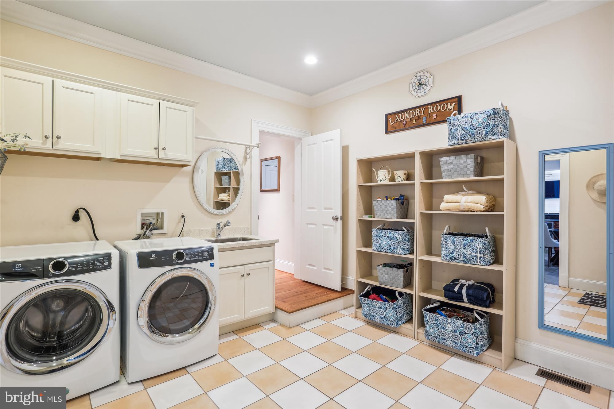 BRADLEY FARMS - Residential