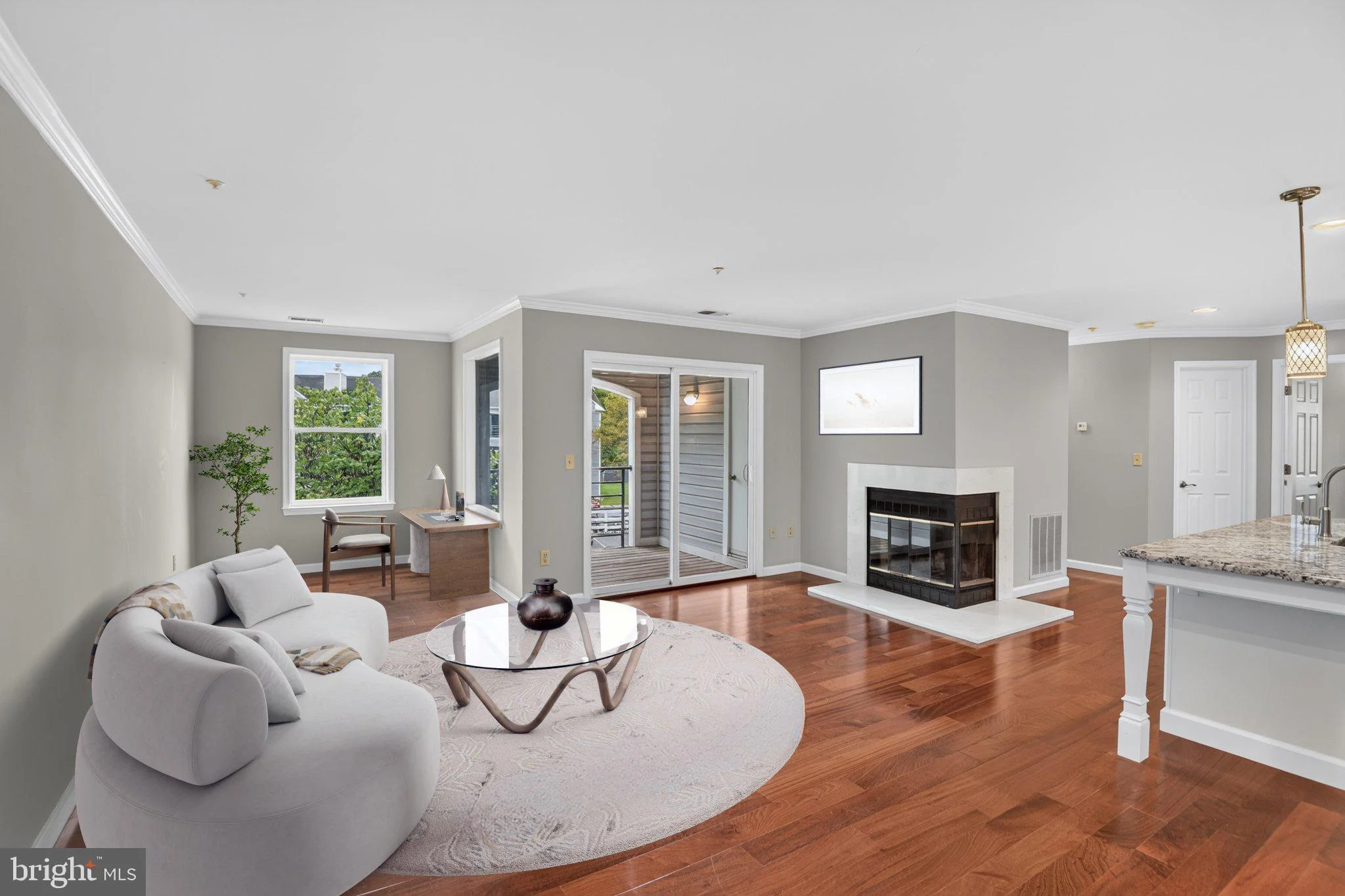 20 Greystone Court Unit E