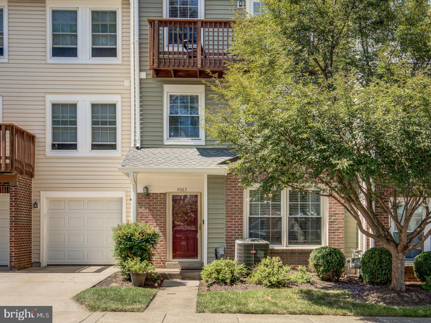 SOMERSET AT WESTRIDGE CO - Residential