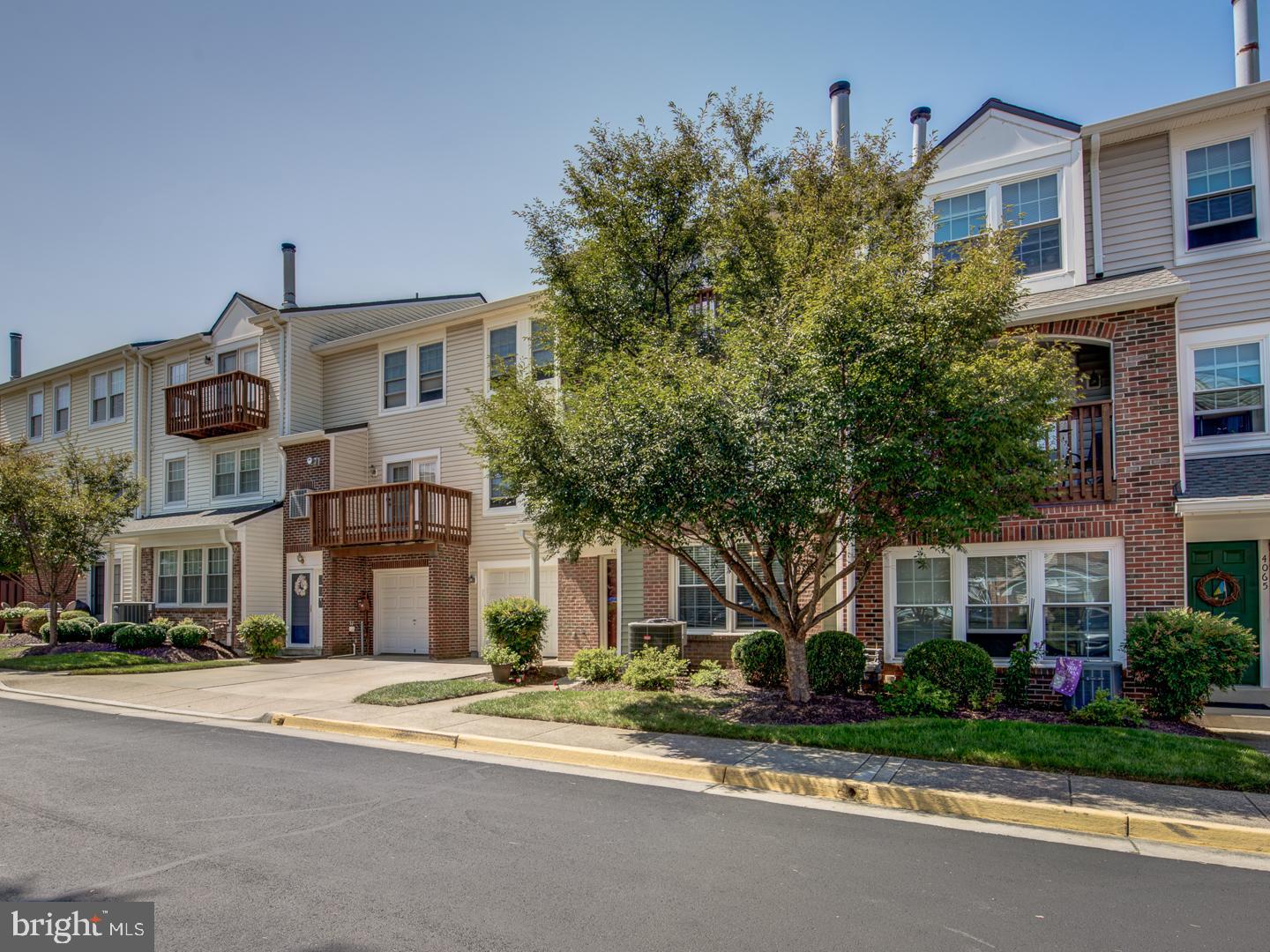 SOMERSET AT WESTRIDGE CO - Residential