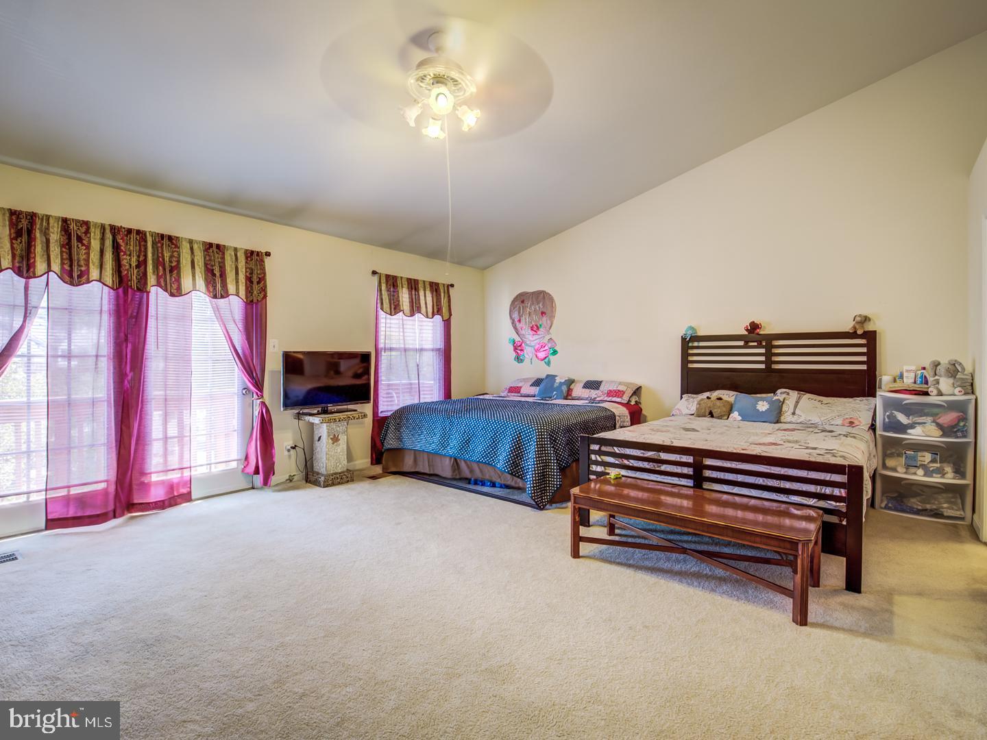 SOMERSET AT WESTRIDGE CO - Residential