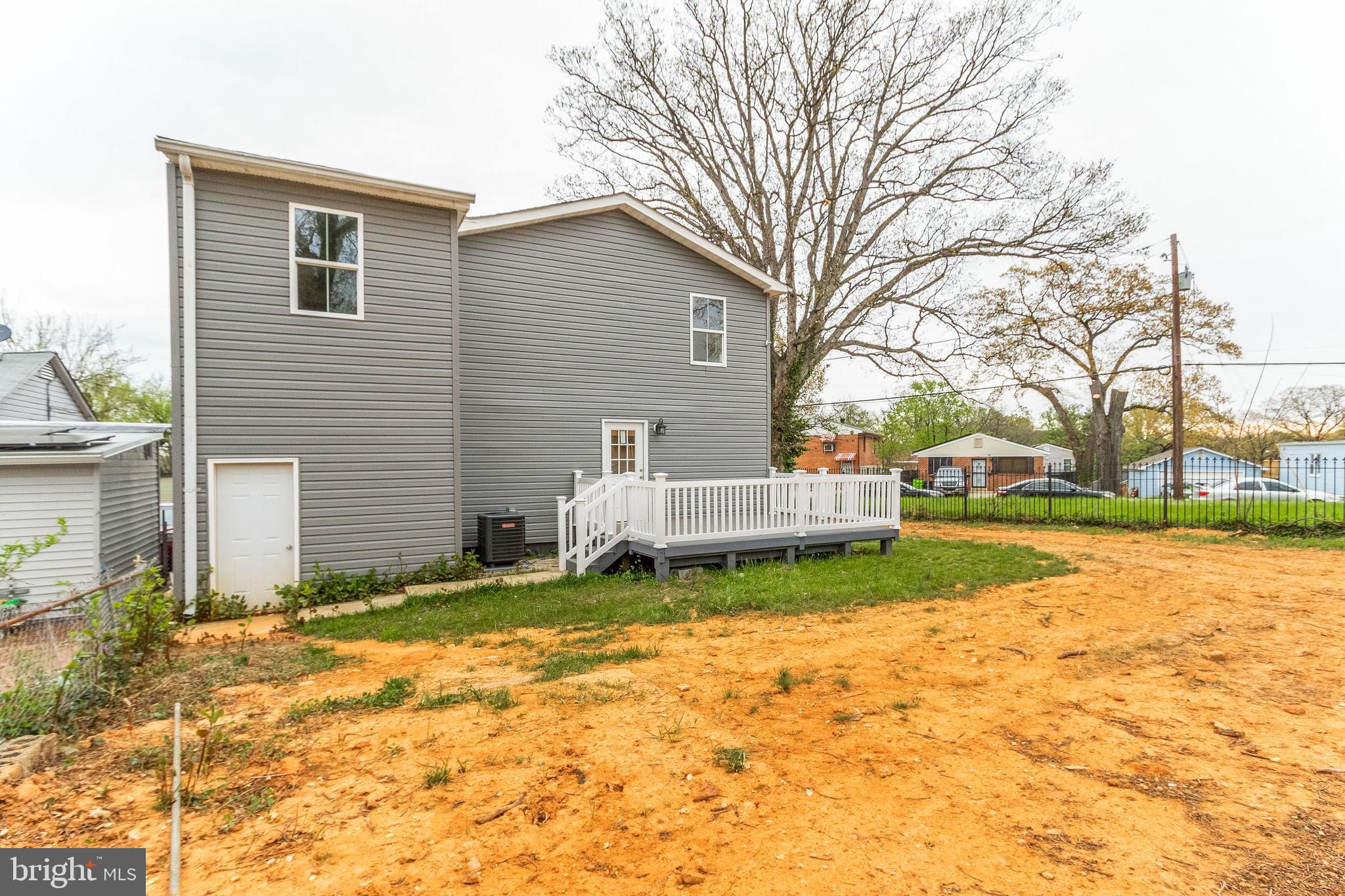 CAPITOL HEIGHTS - Residential