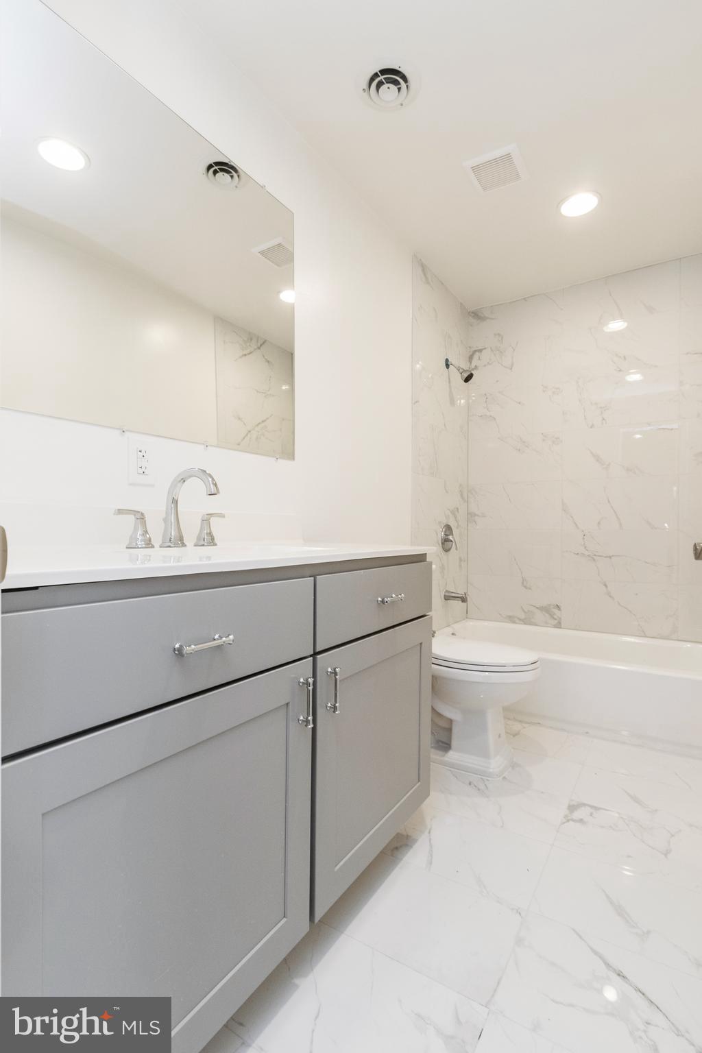 CAPITOL HEIGHTS - Residential