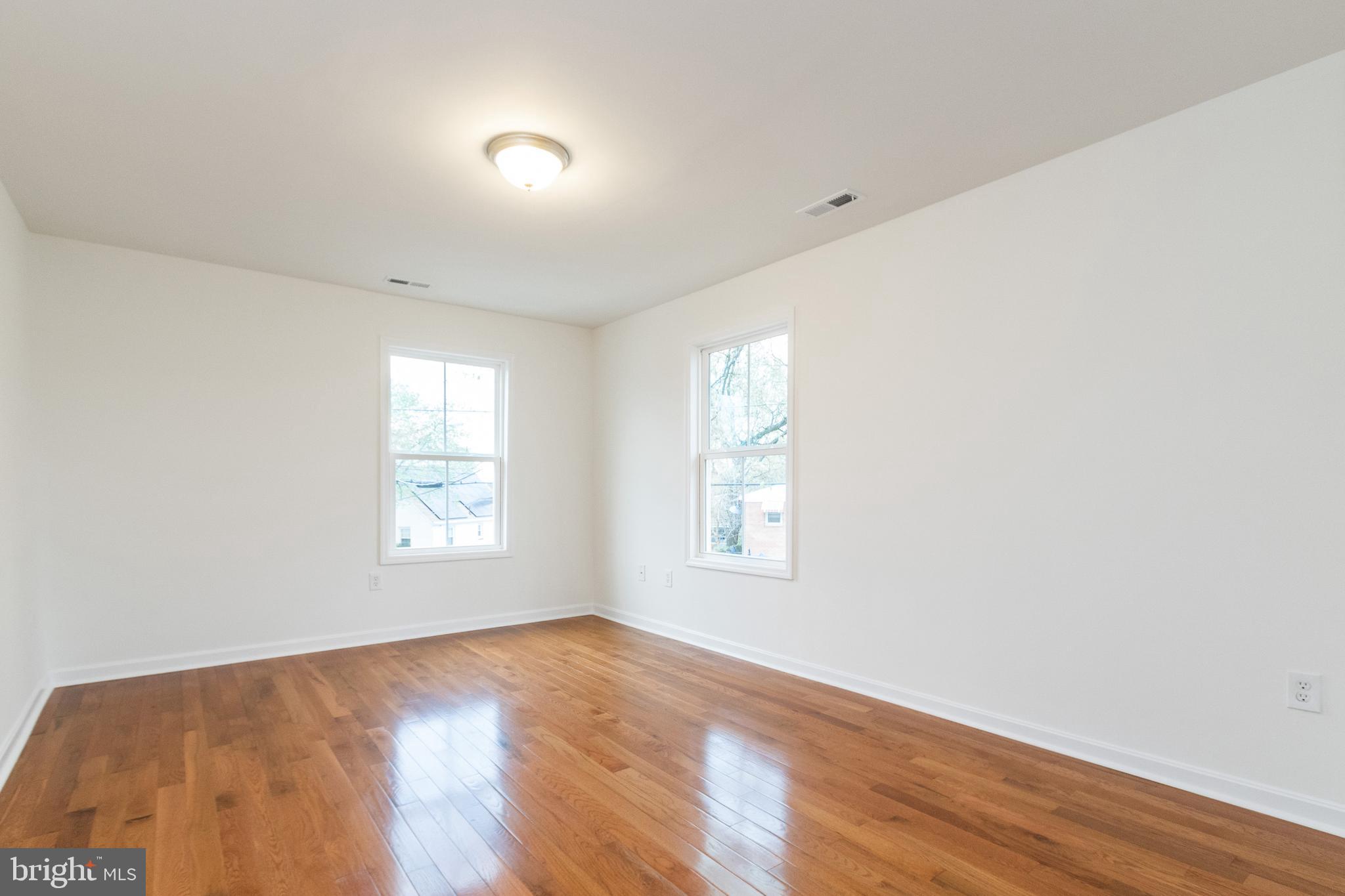 CAPITOL HEIGHTS - Residential