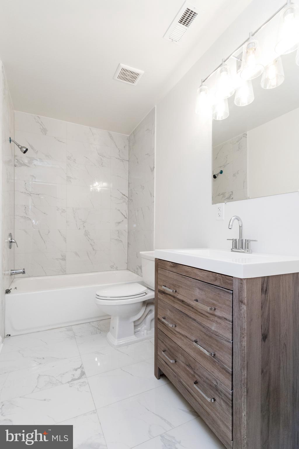 CAPITOL HEIGHTS - Residential