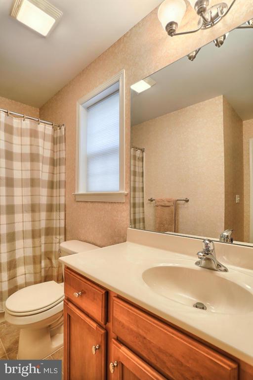 RICHMOND SQUARE - Residential