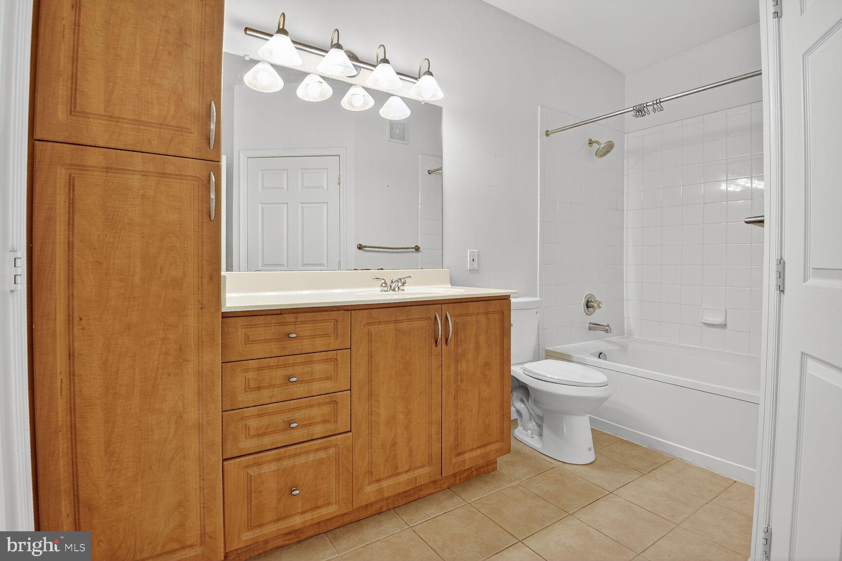 BRYSON AT WOODLAND PARK - Residential Lease