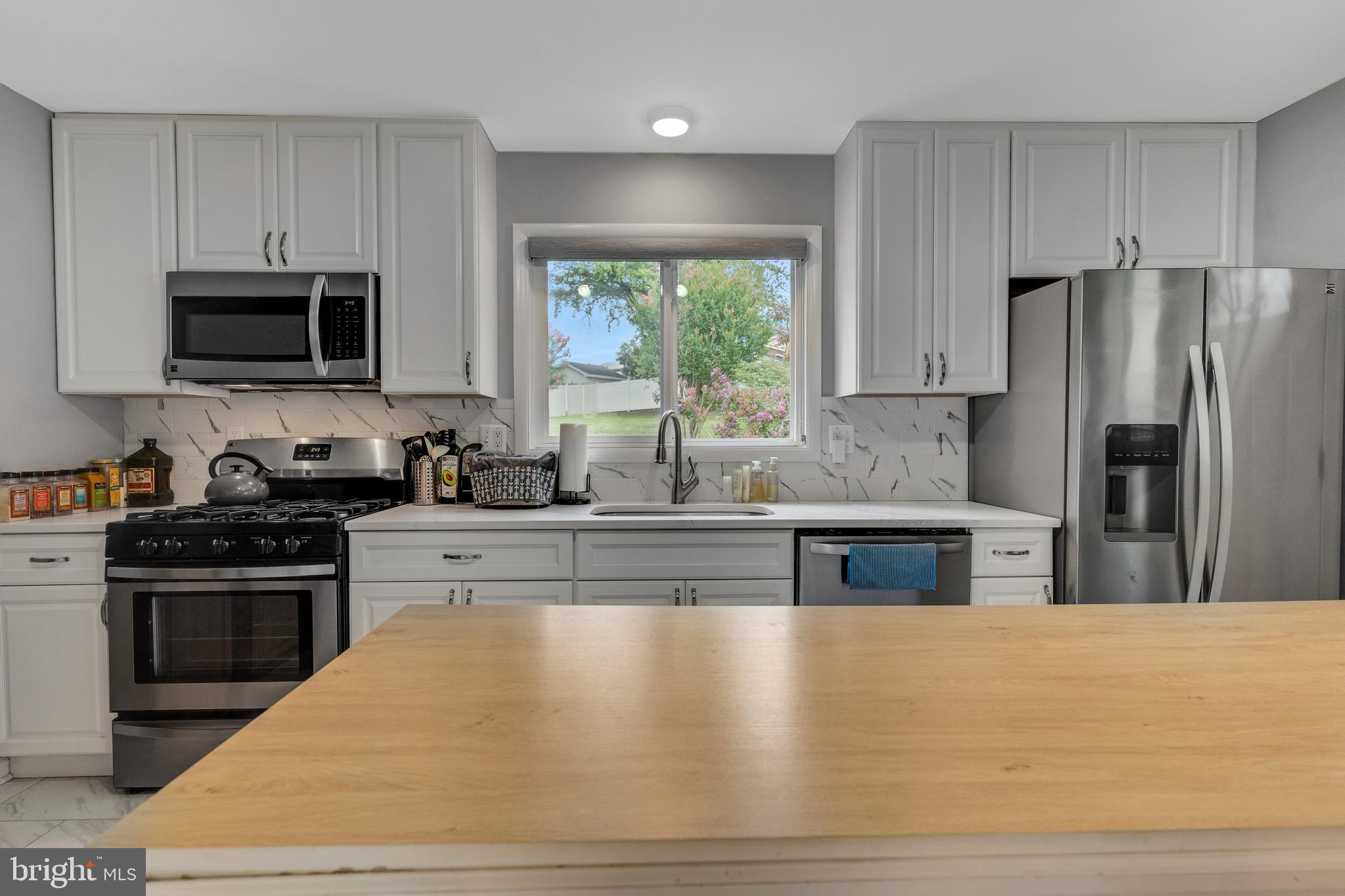 EDWARD ESTATES - Residential