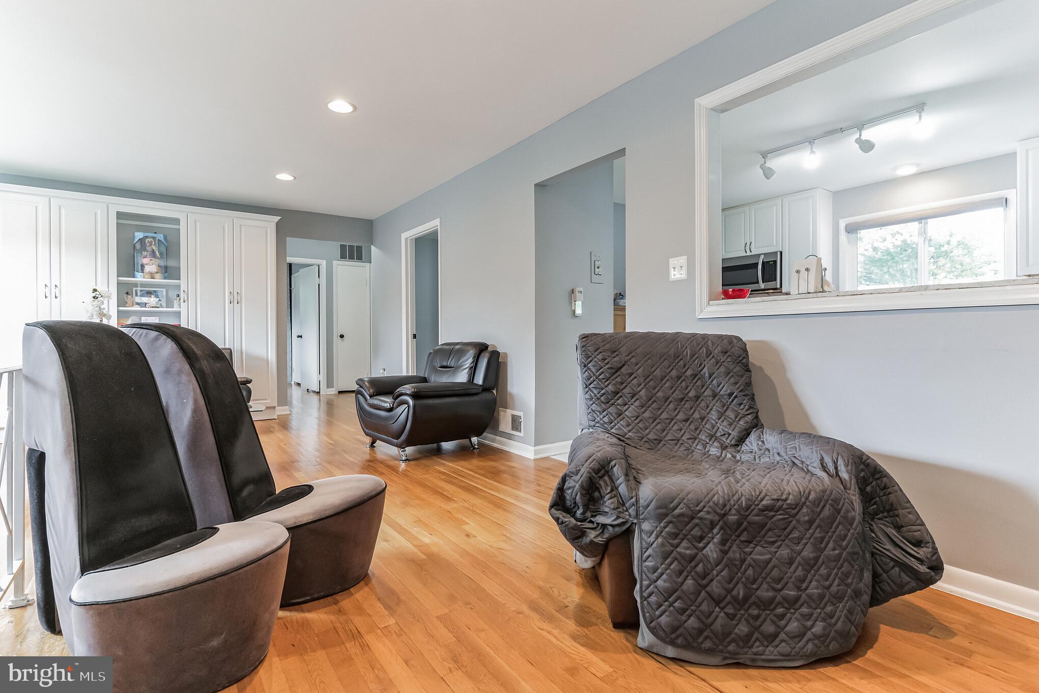 EDWARD ESTATES - Residential