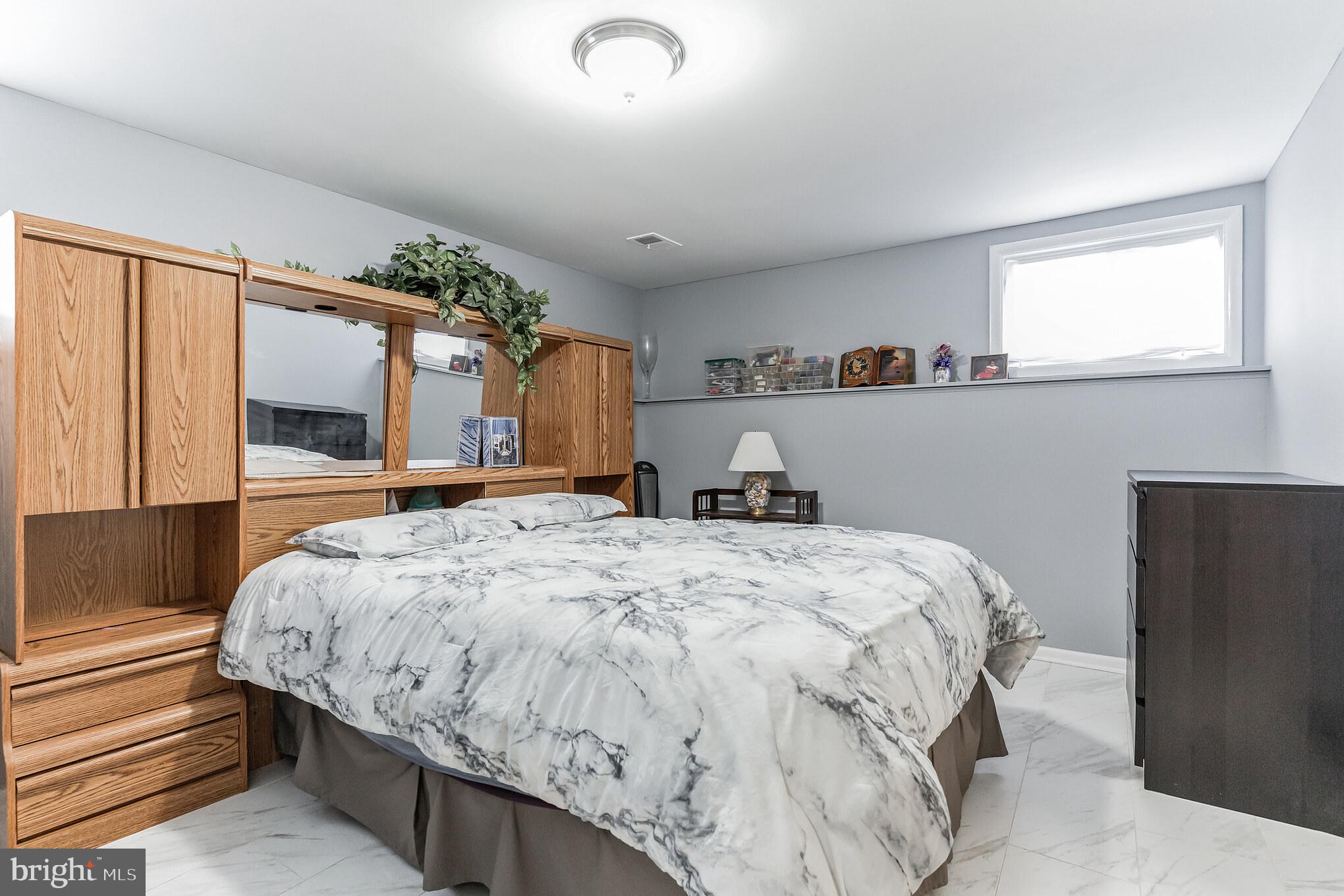 EDWARD ESTATES - Residential