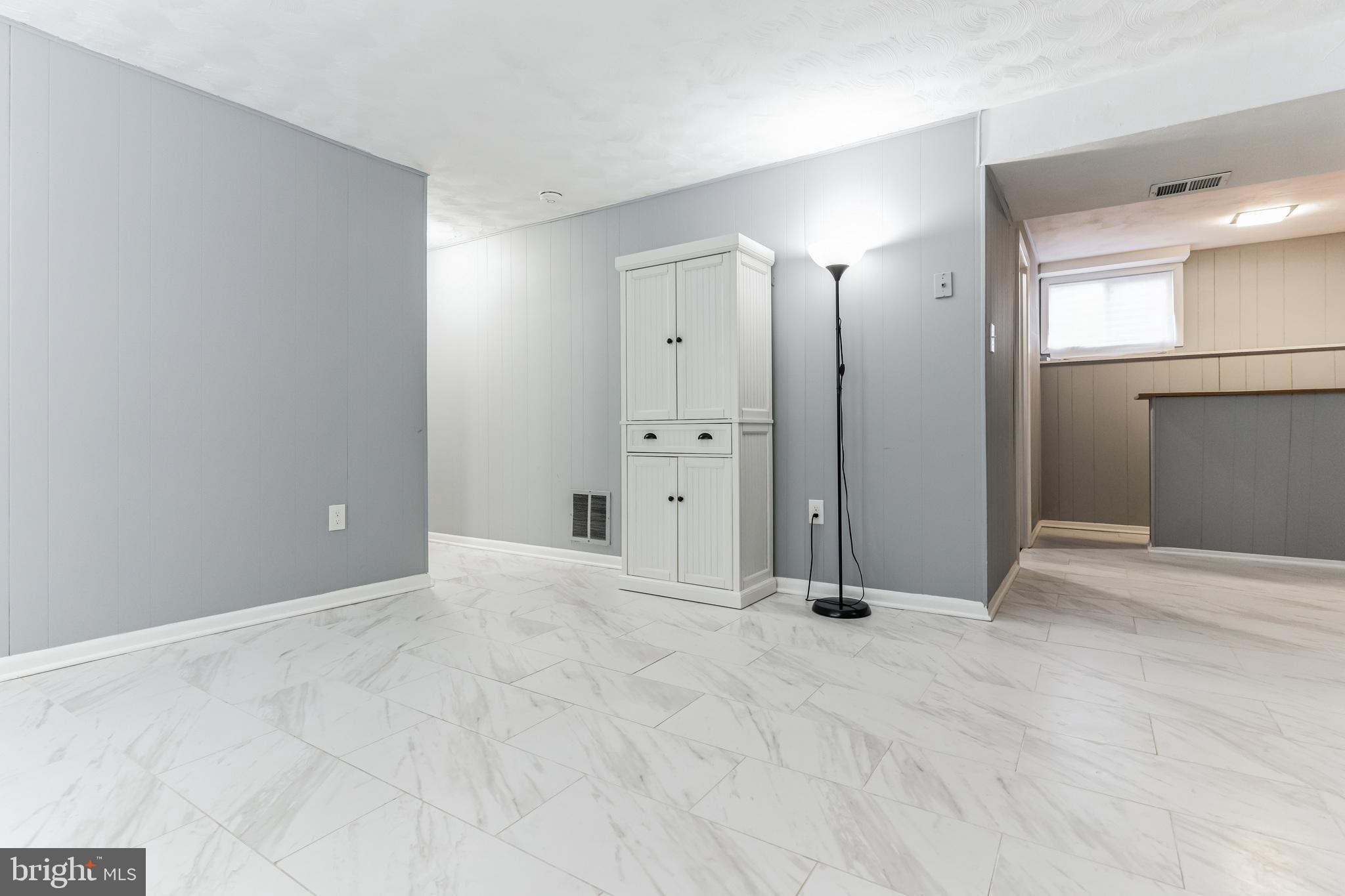 EDWARD ESTATES - Residential