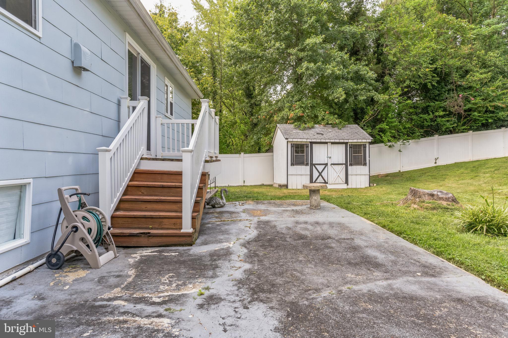 EDWARD ESTATES - Residential